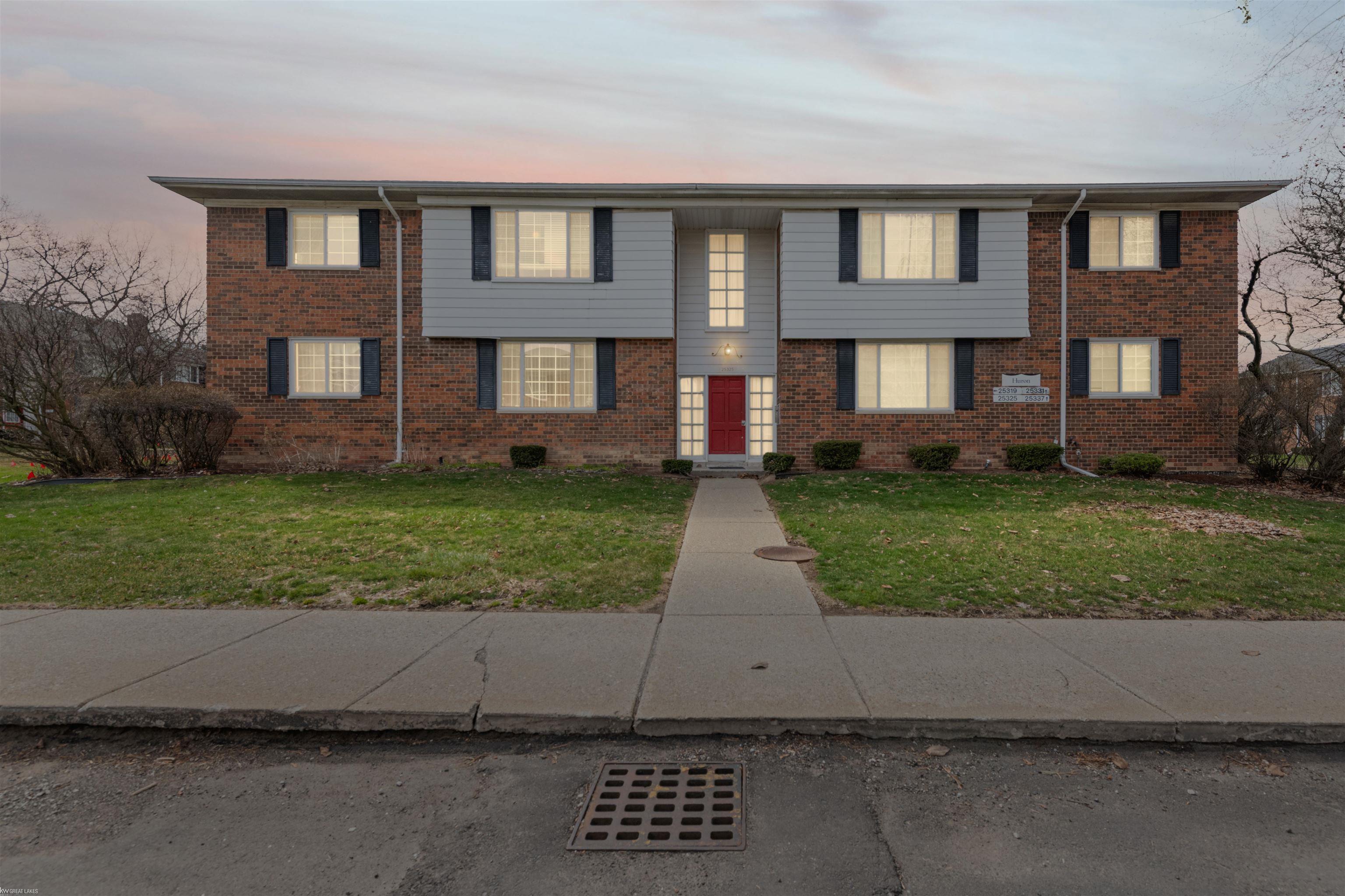 25325 Shiawassee Circle UNIT&nbsp;103, Southfield, MI, 48033