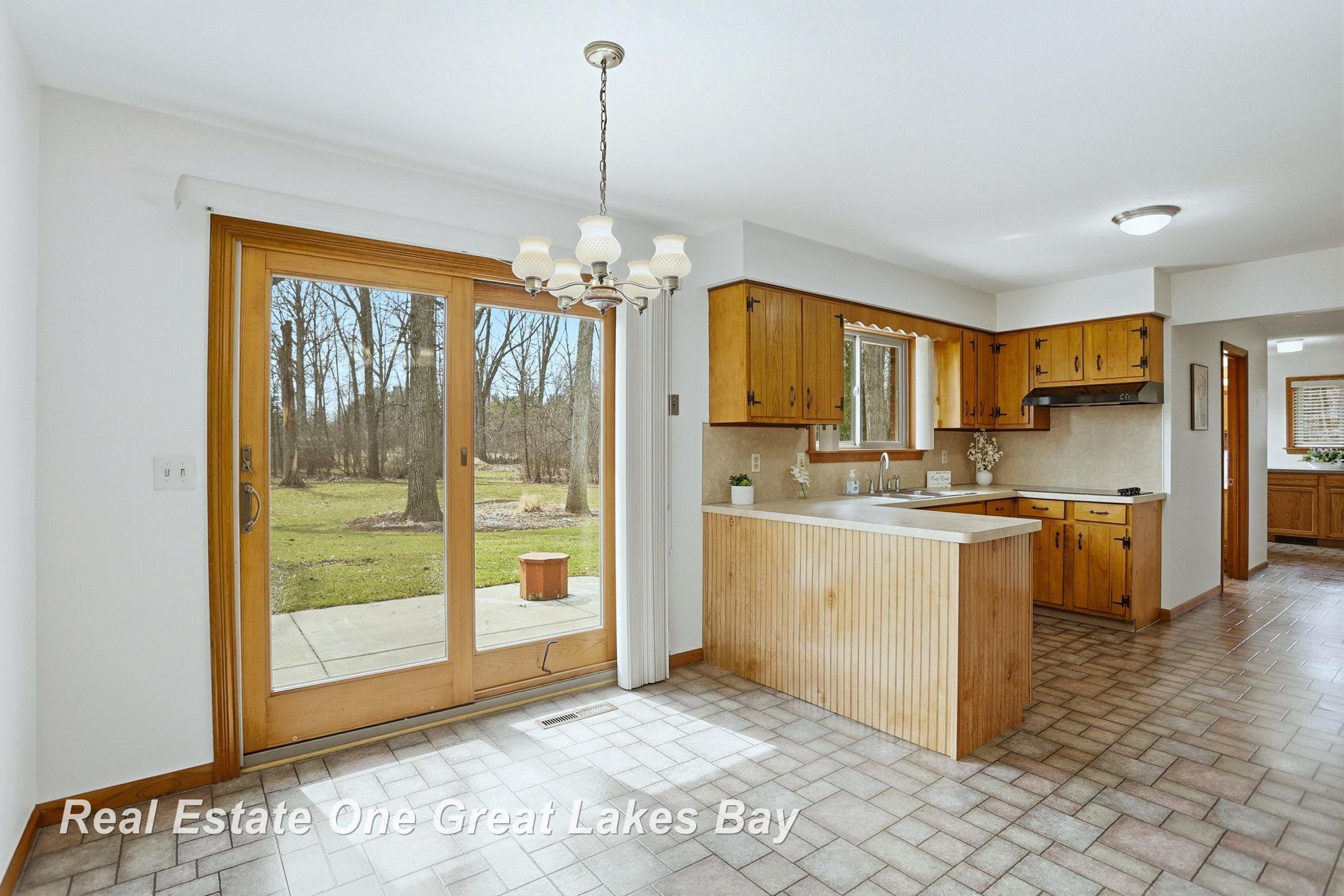 7205 Trinklein Road, Saginaw, MI, 48609