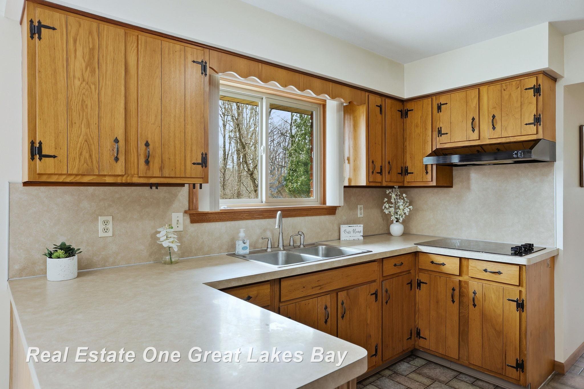 7205 Trinklein Road, Saginaw, MI, 48609