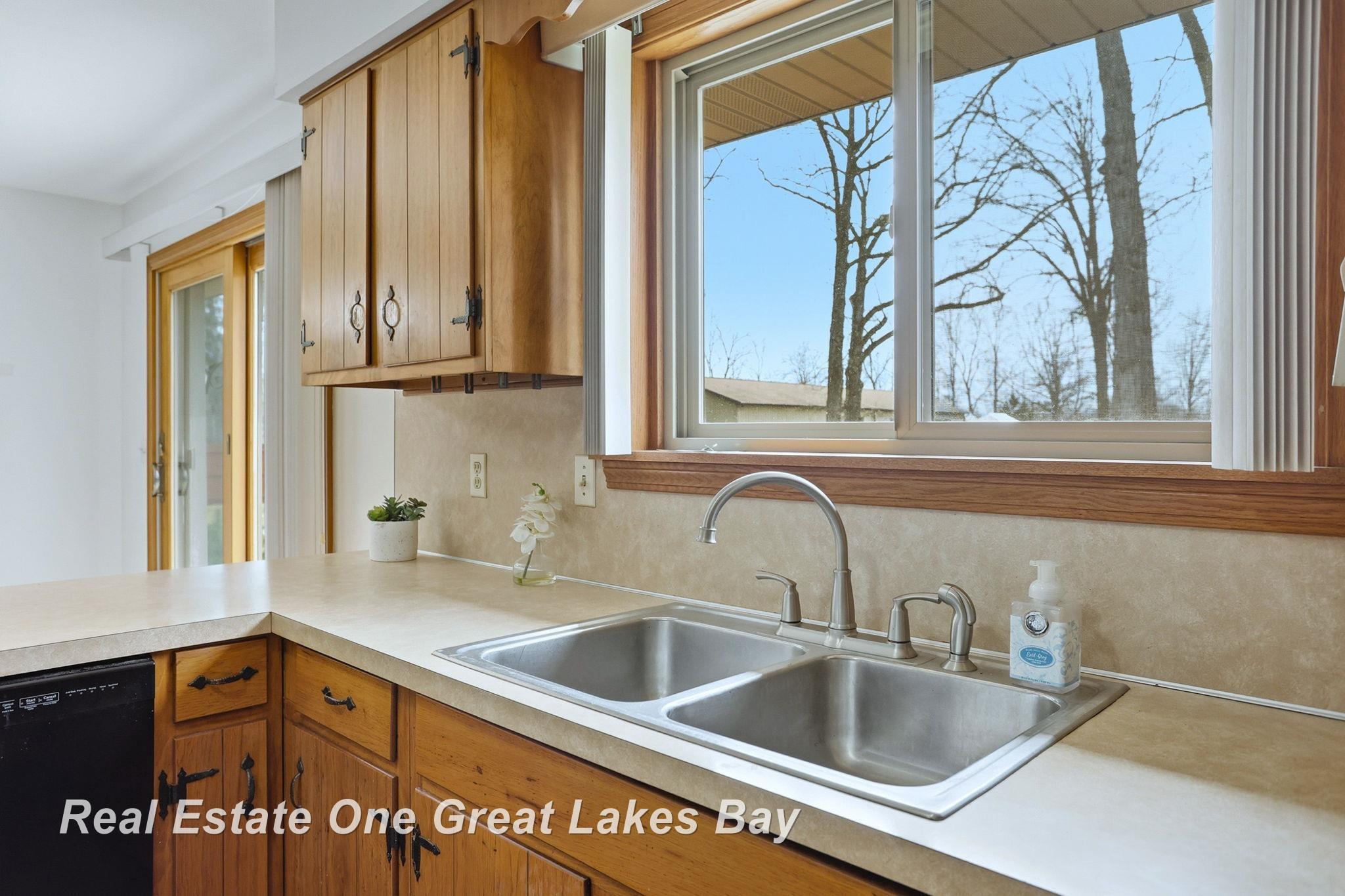 7205 Trinklein Road, Saginaw, MI, 48609