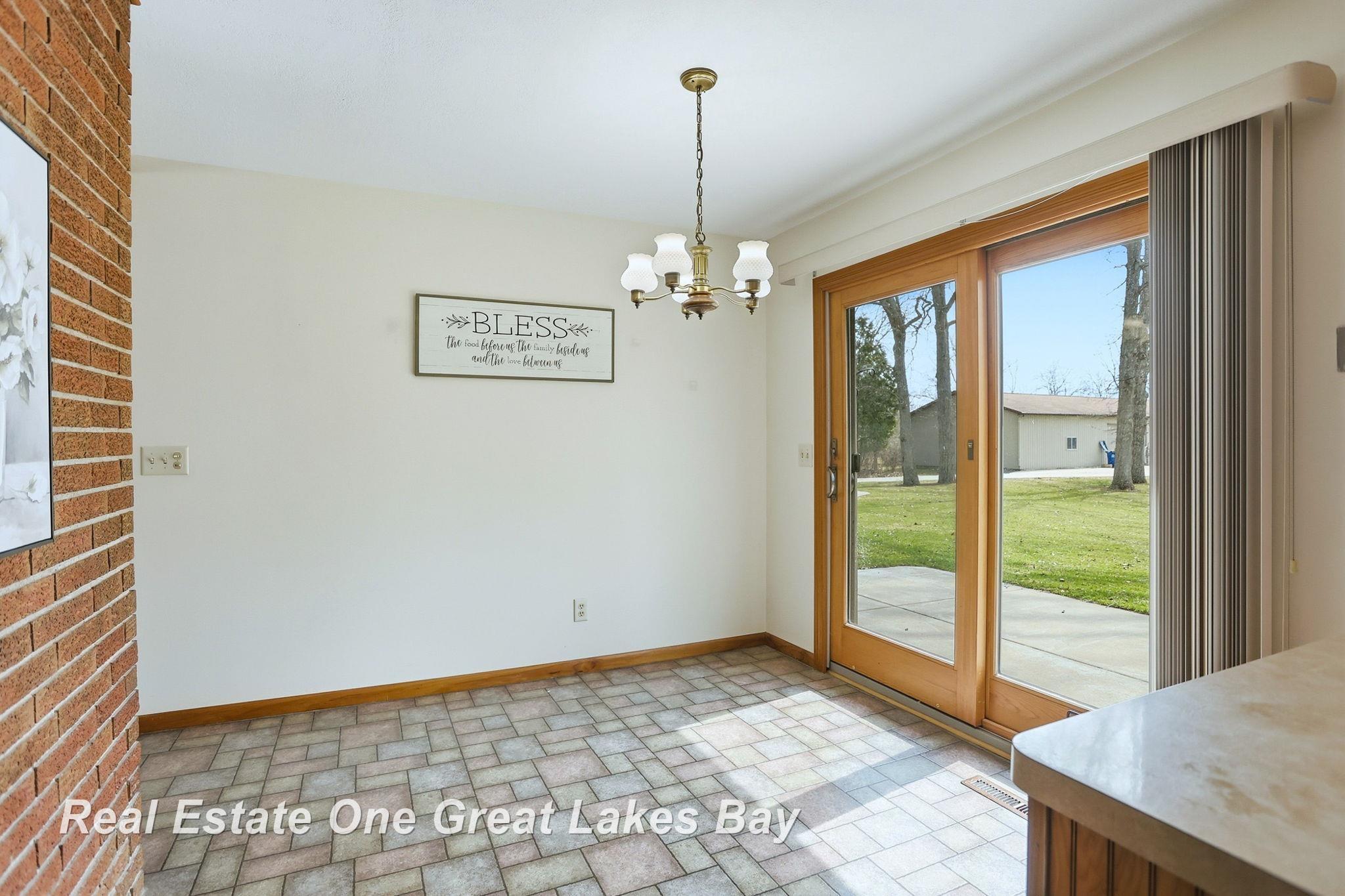 7205 Trinklein Road, Saginaw, MI, 48609