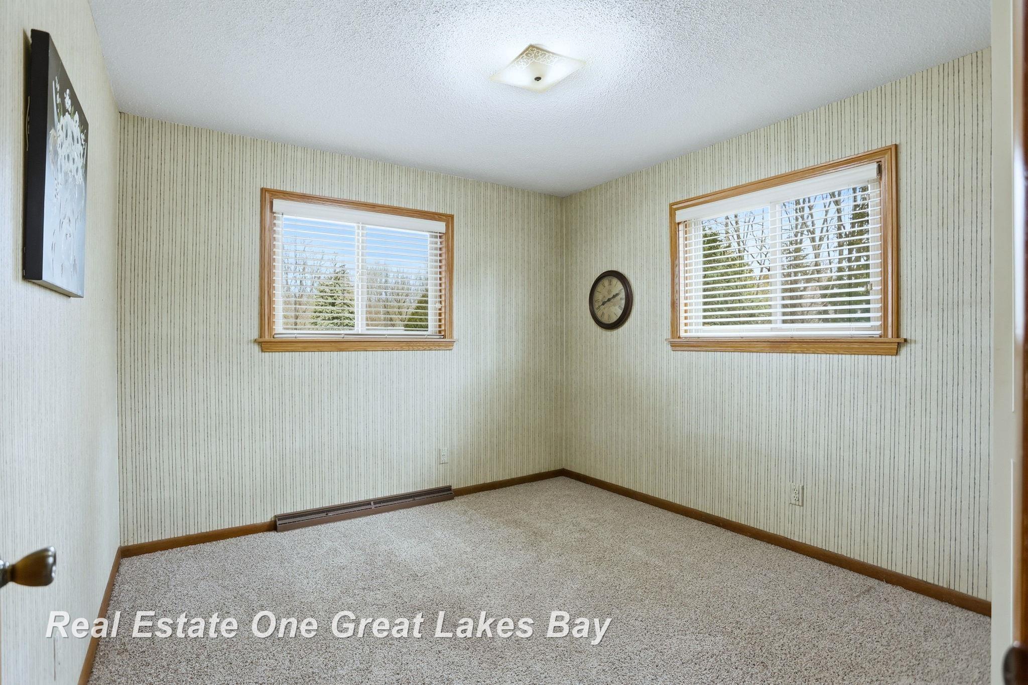 7205 Trinklein Road, Saginaw, MI, 48609