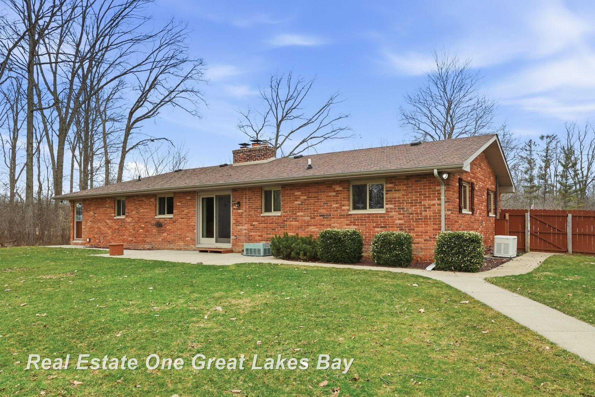 7205 Trinklein Road, Saginaw, MI, 48609