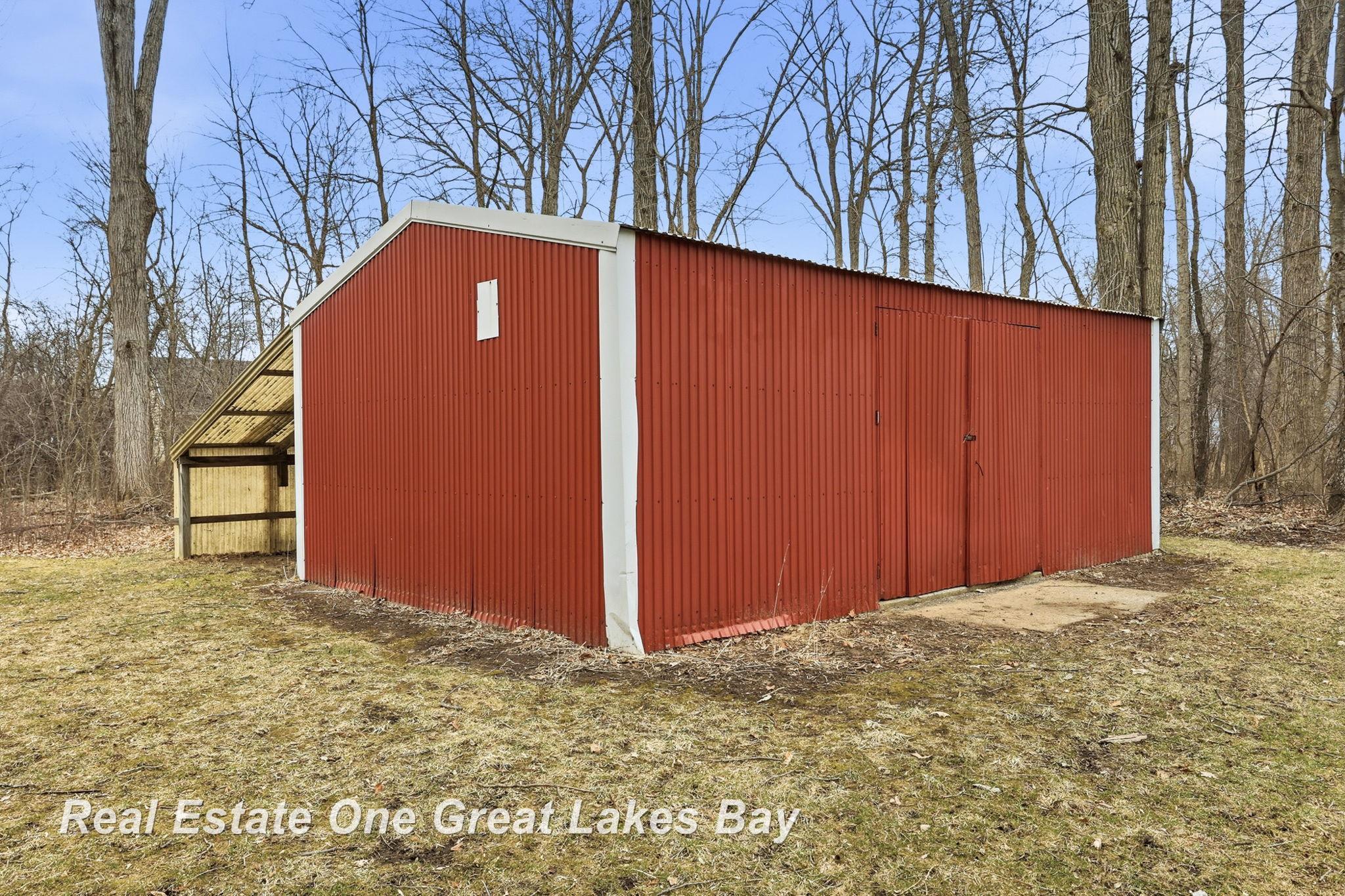 7205 Trinklein Road, Saginaw, MI, 48609