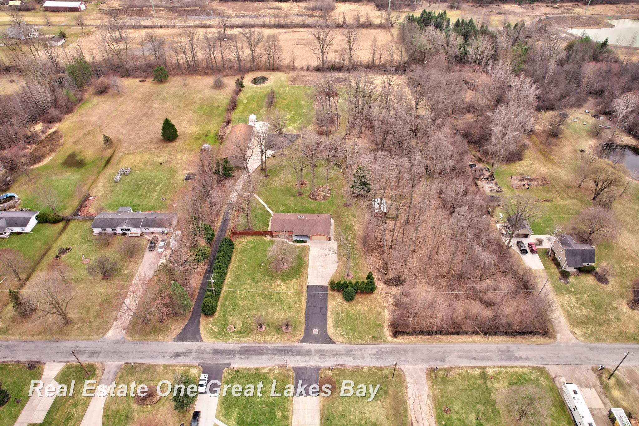 7205 Trinklein Road, Saginaw, MI, 48609