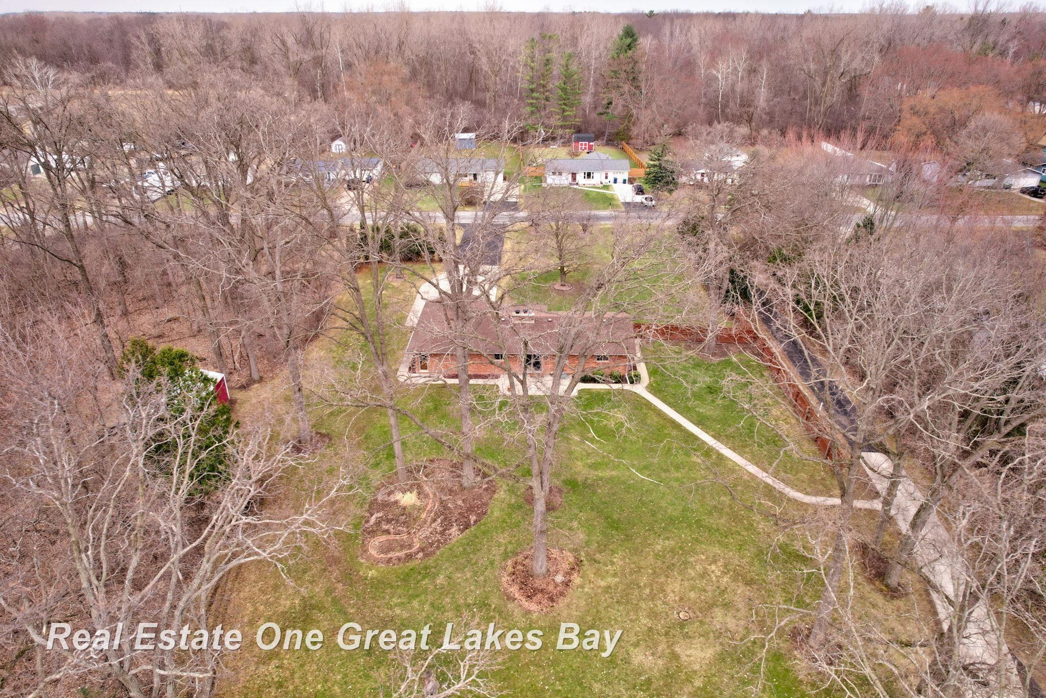 7205 Trinklein Road, Saginaw, MI, 48609