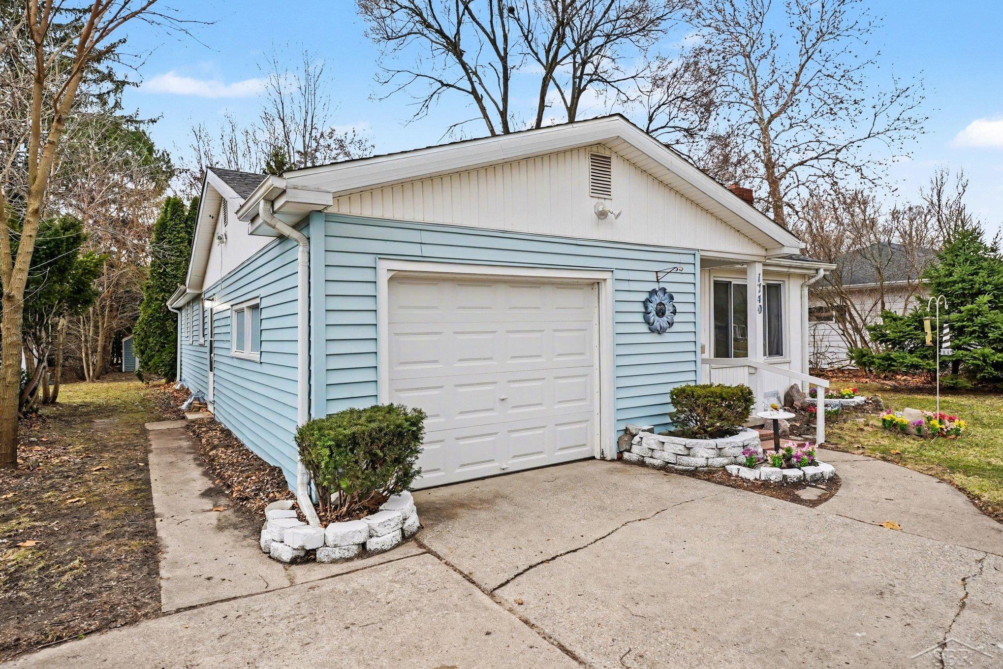 1740 Wilson Avenue, Saginaw, MI, 48638