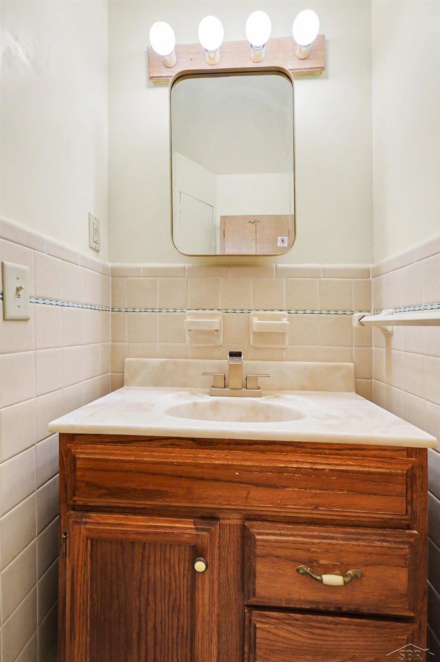 1740 Wilson Avenue, Saginaw, MI, 48638