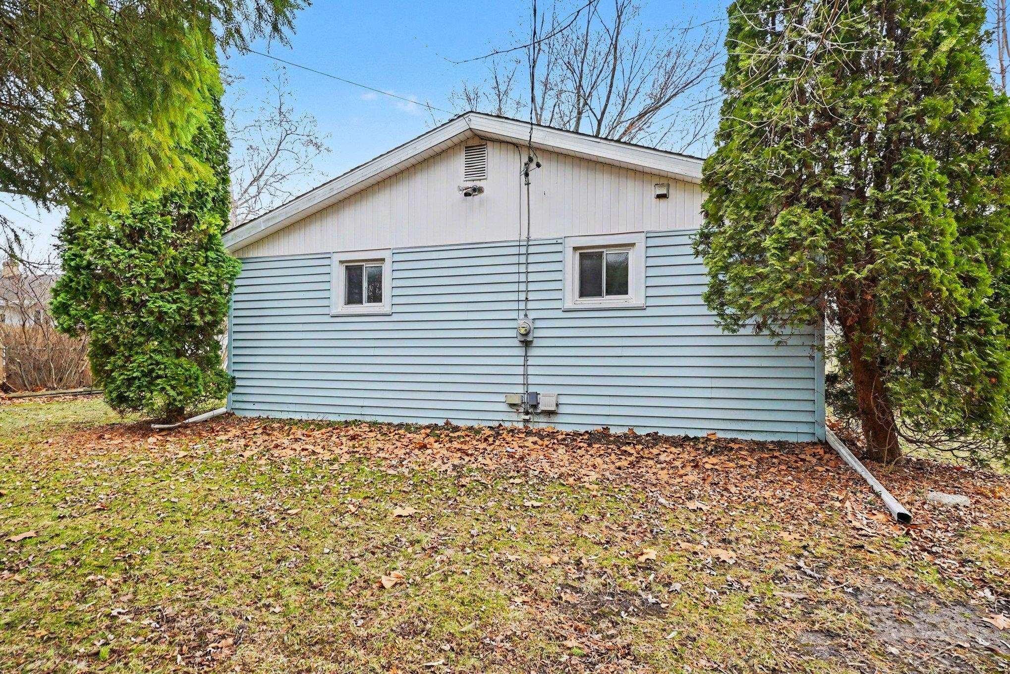 1740 Wilson Avenue, Saginaw, MI, 48638