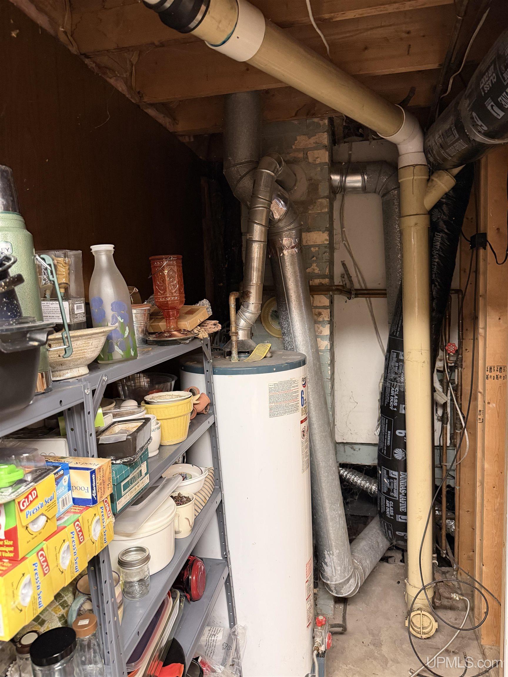 208 E Onota Street, Munising, MI, 49862