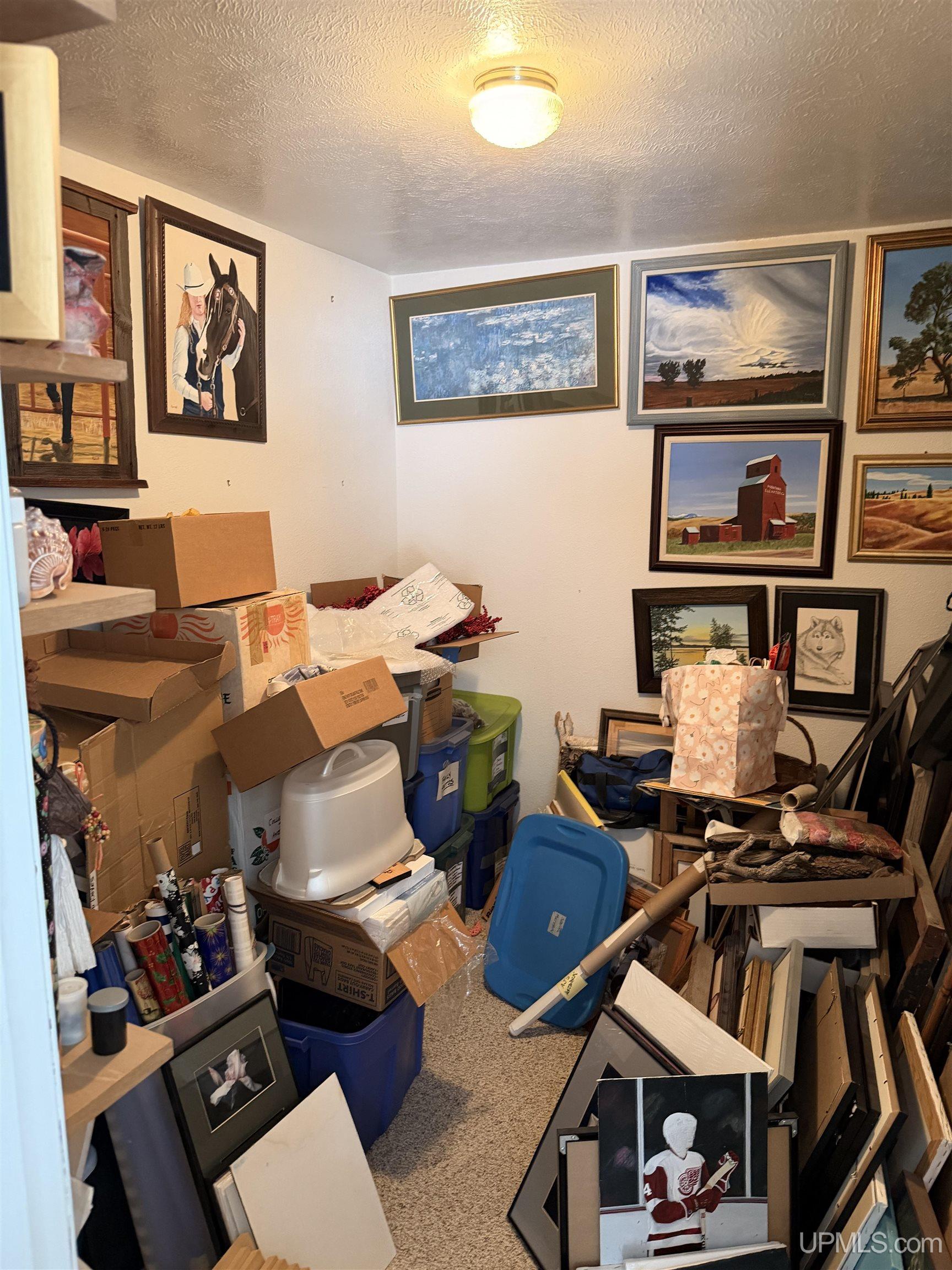 208 E Onota Street, Munising, MI, 49862