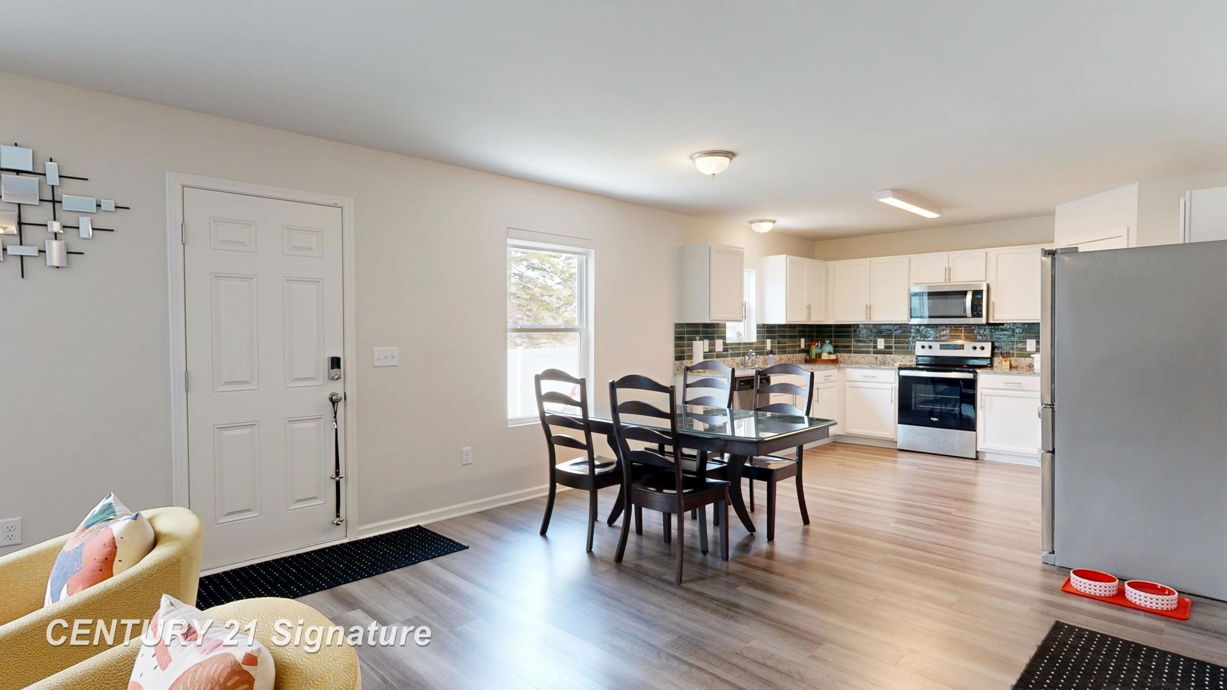 2294 Legacy Drive, Burton, MI, 48519