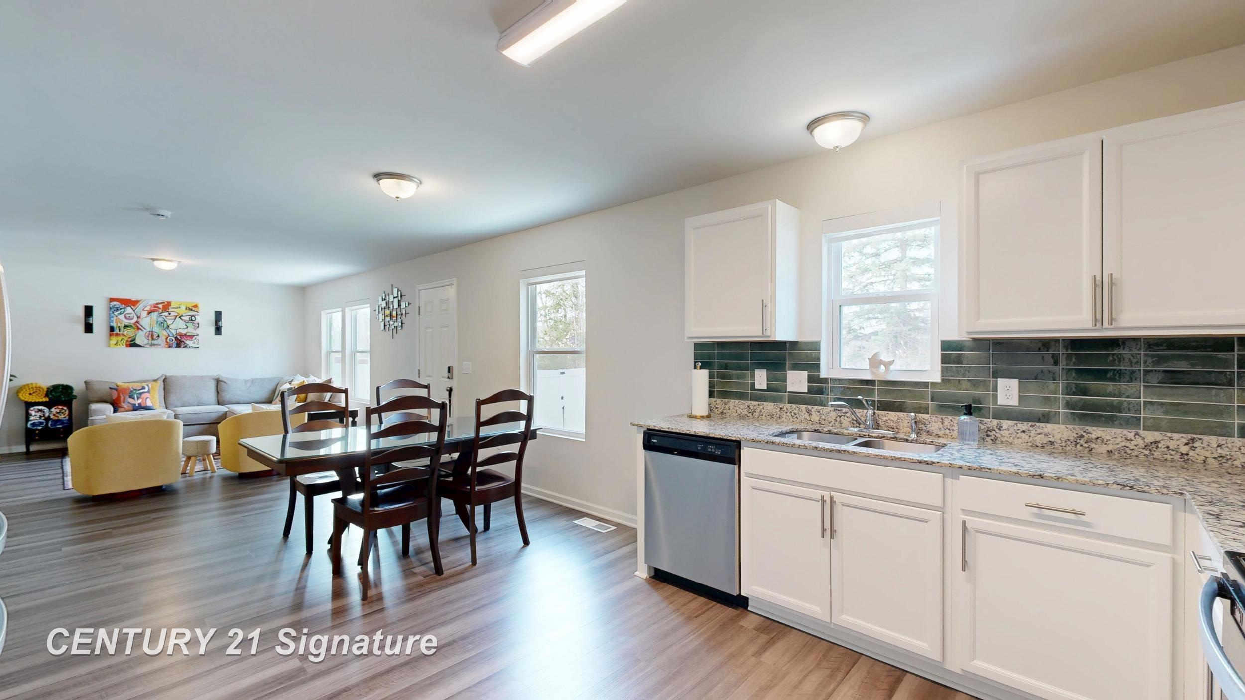 2294 Legacy Drive, Burton, MI, 48519