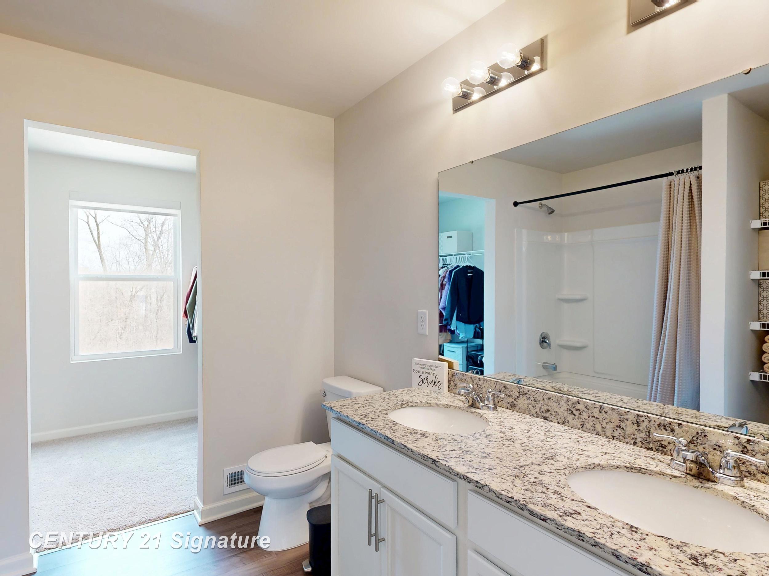 2294 Legacy Drive, Burton, MI, 48519