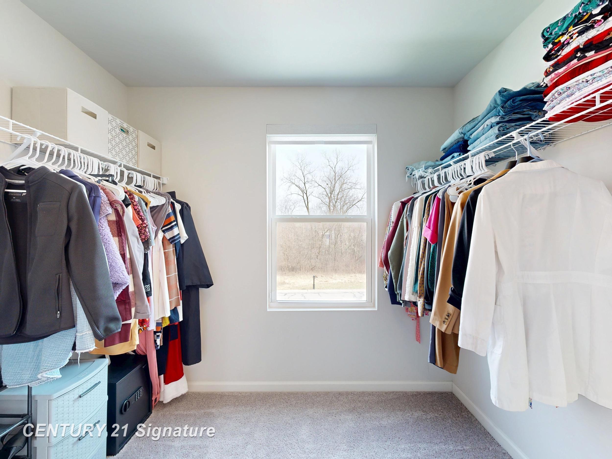 2294 Legacy Drive, Burton, MI, 48519