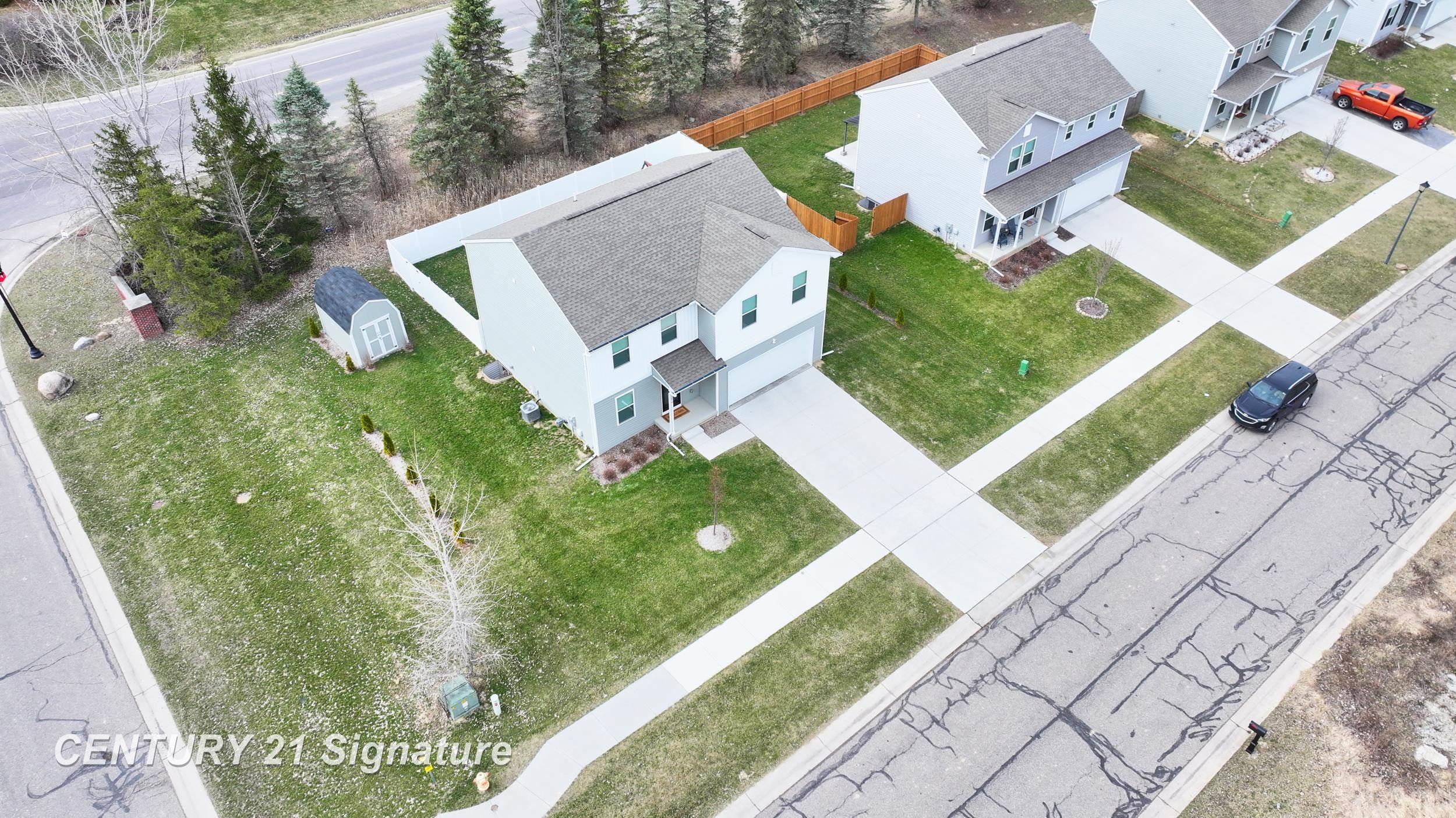 2294 Legacy Drive, Burton, MI, 48519