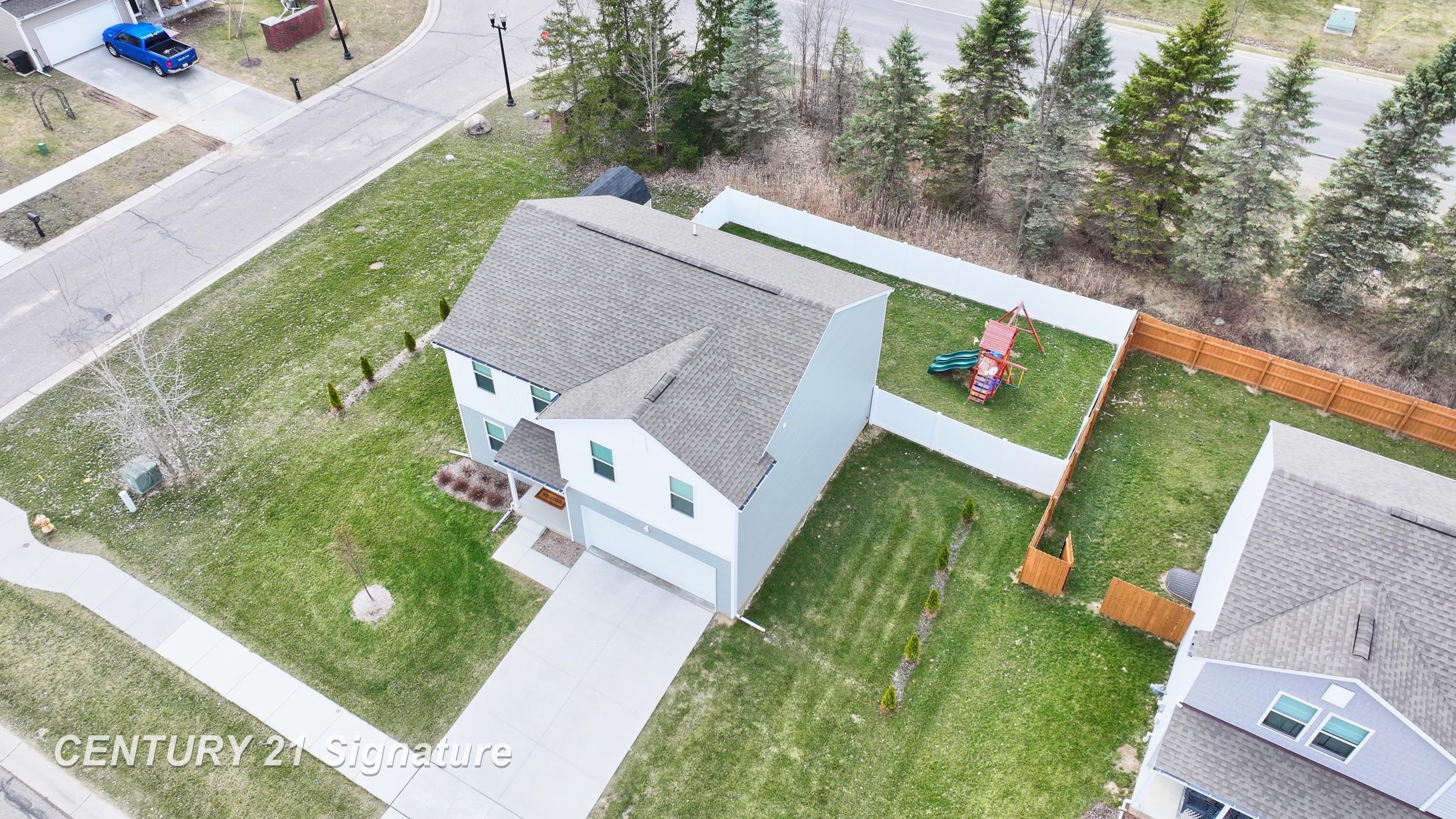 2294 Legacy Drive, Burton, MI, 48519