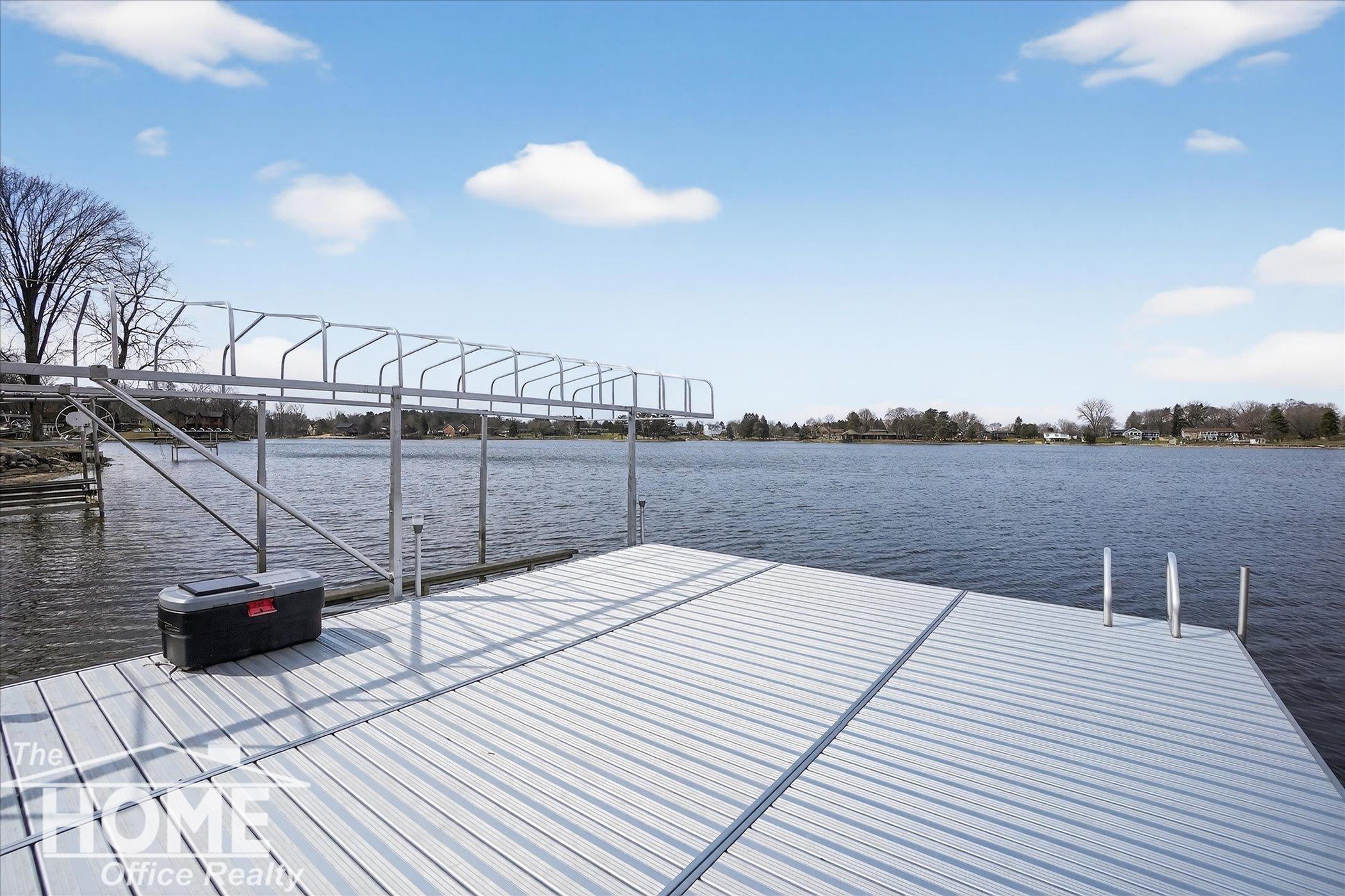 1965 W Manitou Drive, Owosso, MI, 48867