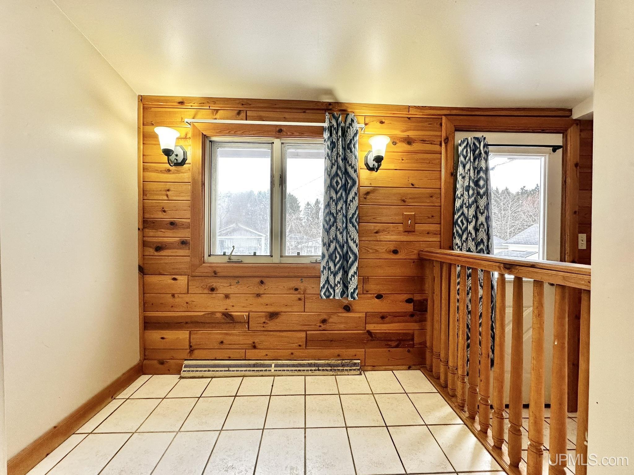 708 Edsel Street, Kingsford, MI, 49802