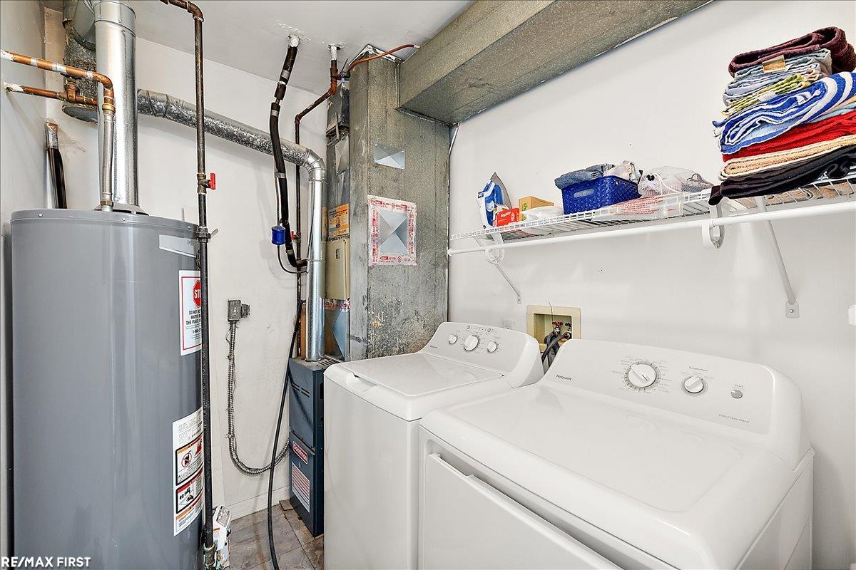 17445 Utica Oaks Lane, Roseville, MI, 48066