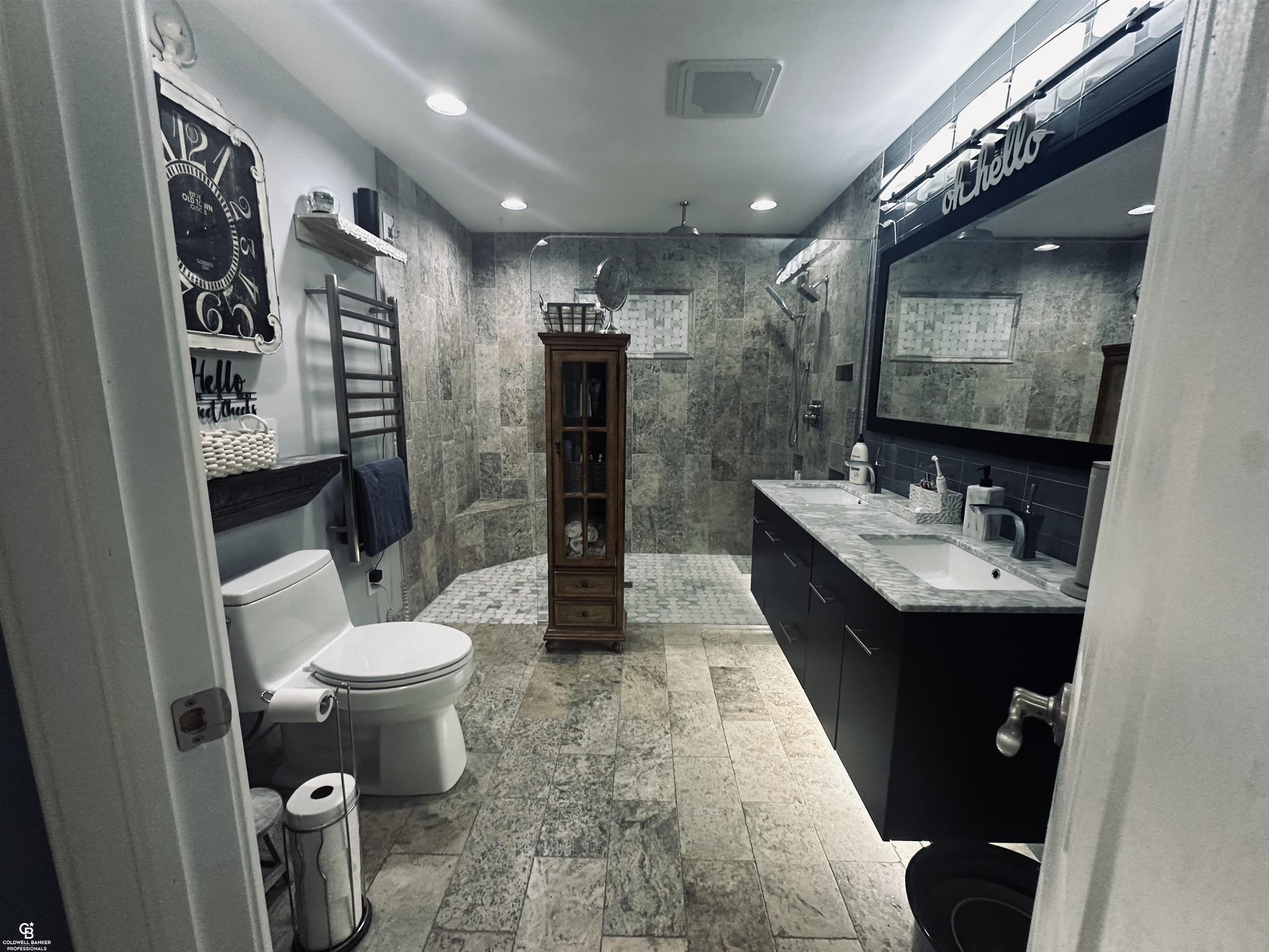 26301 Harbour Pointe Dr N Drive, Harrison Twp, MI, 48045-3298