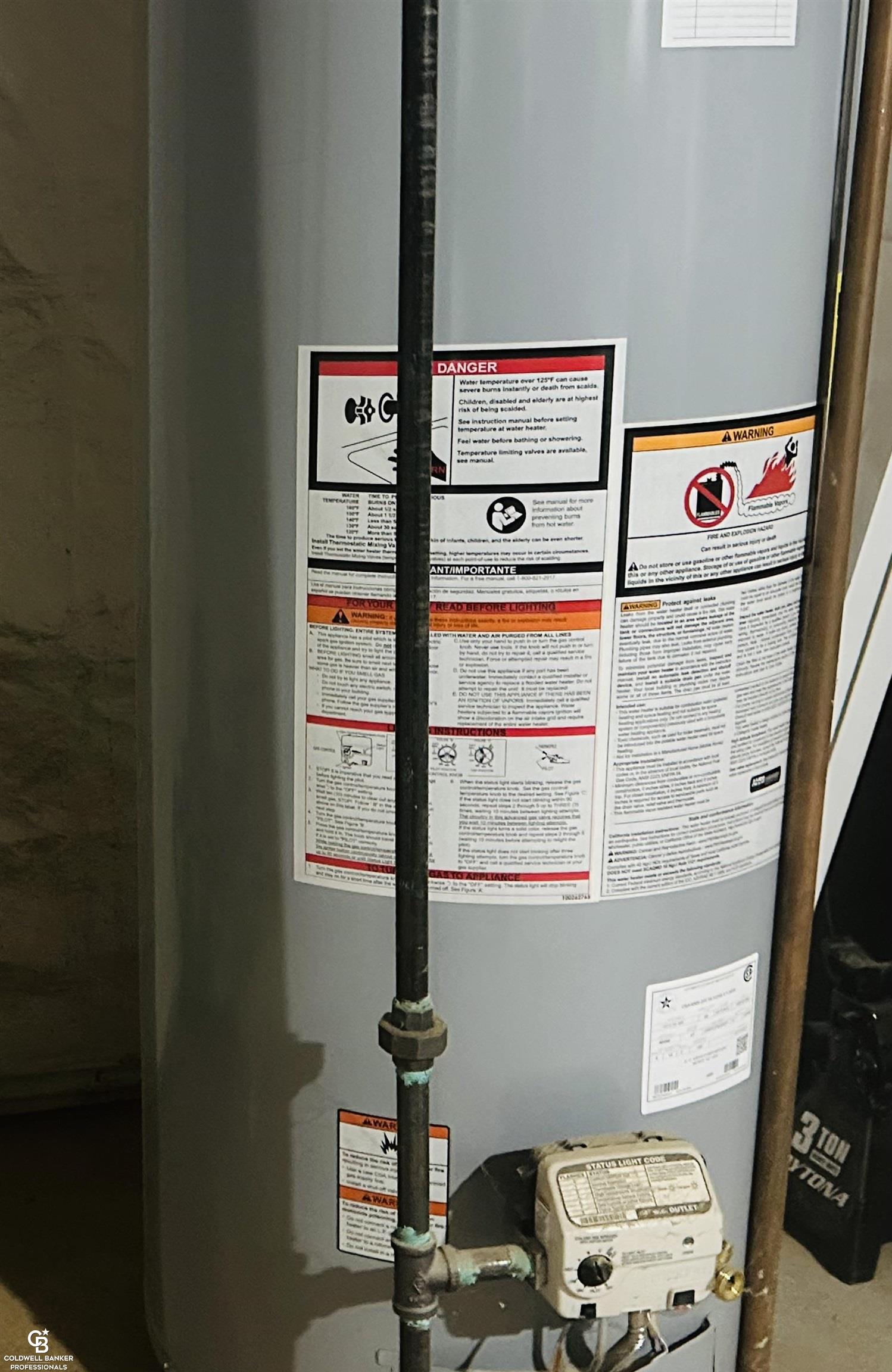 26301 Harbour Pointe Dr N Drive, Harrison Twp, MI, 48045-3298