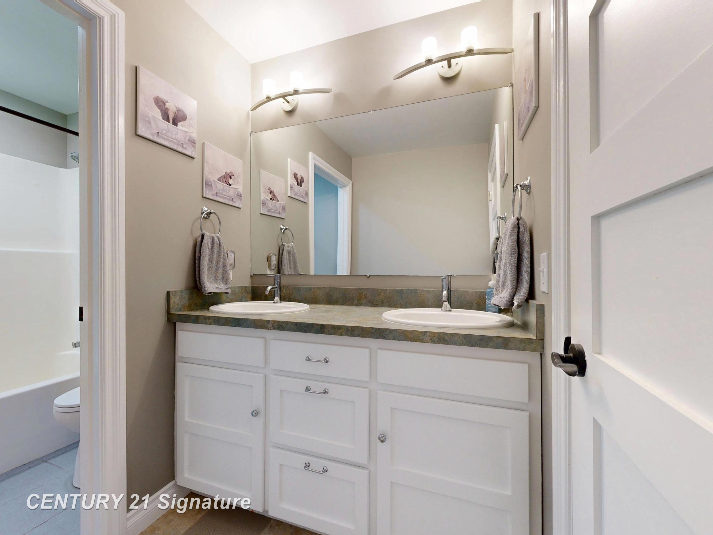 2777 Hospital Road, Saginaw, MI, 48603