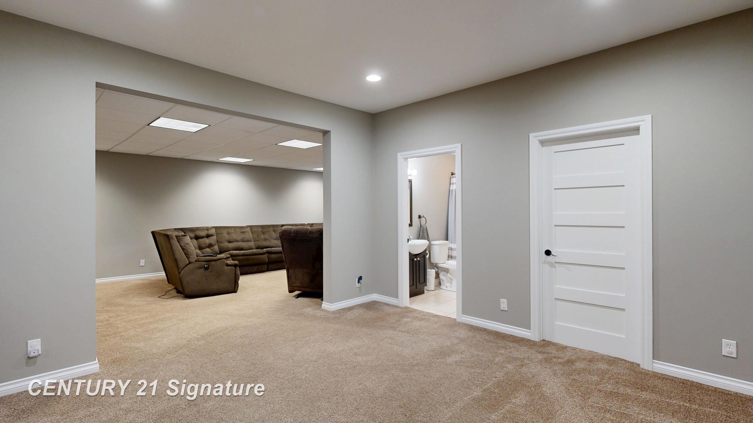 2777 Hospital Road, Saginaw, MI, 48603