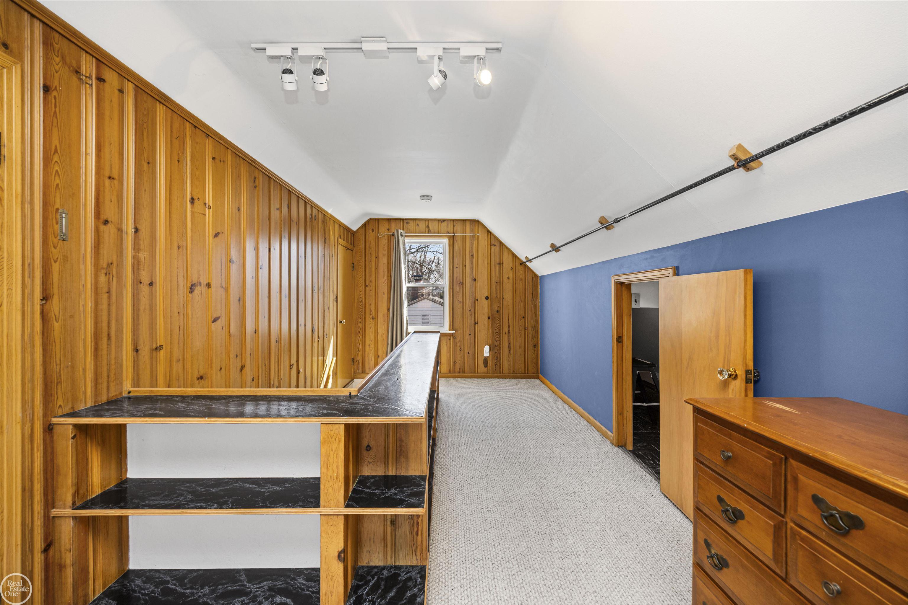 46514 Wright Avenue, Shelby Twp, MI, 48317