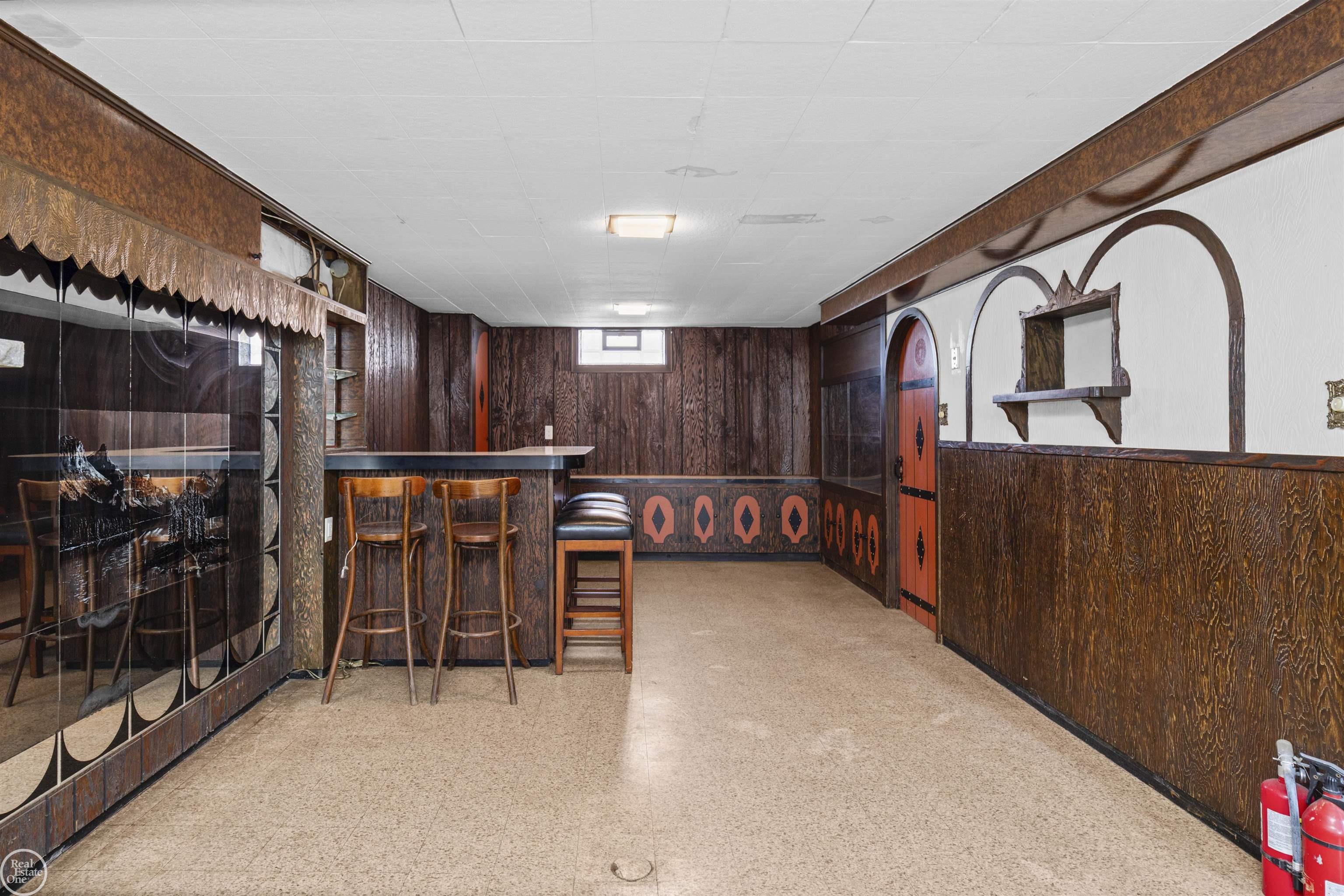 46514 Wright Avenue, Shelby Twp, MI, 48317