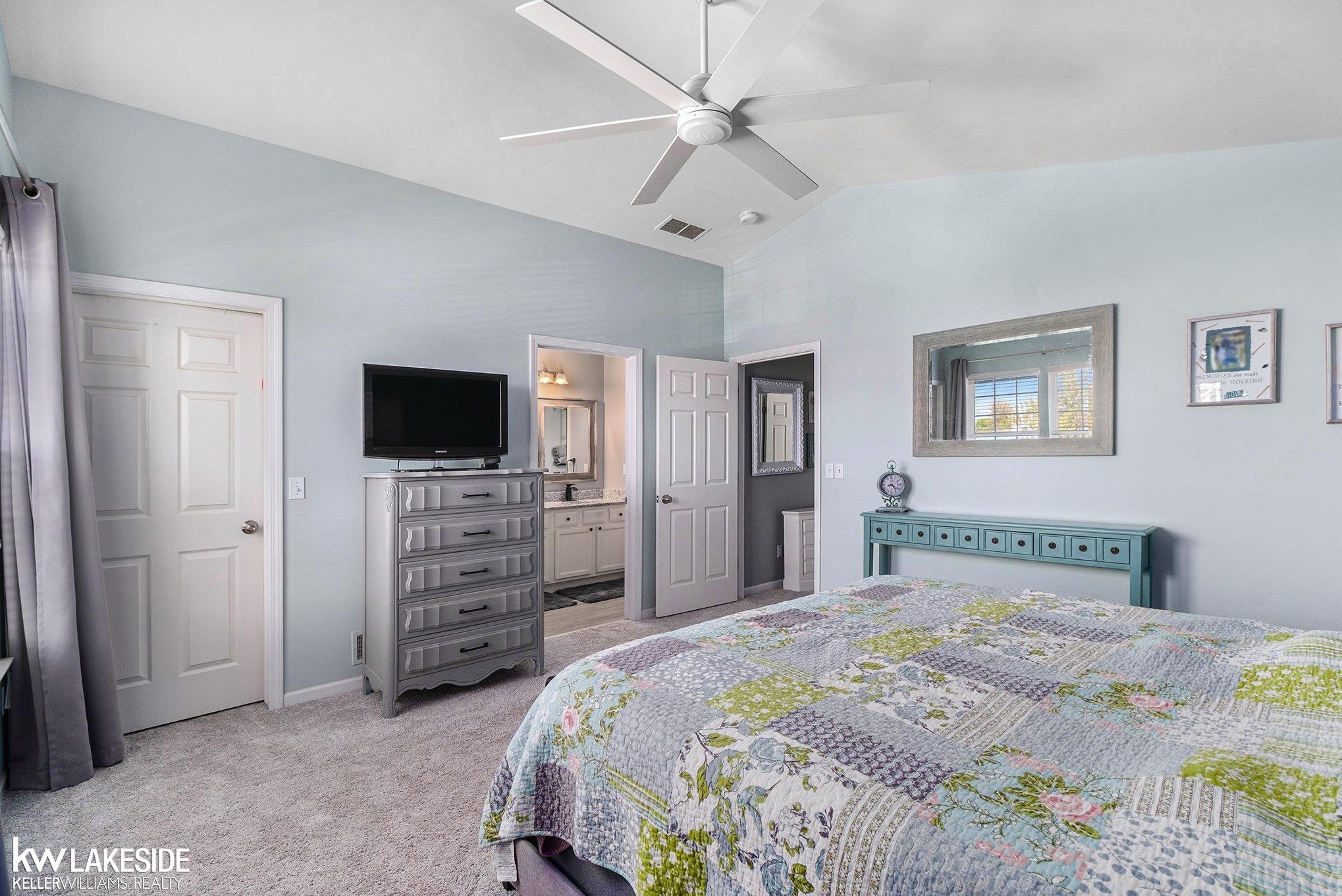 56546 Winding Creek Drive, Macomb, MI, 48042