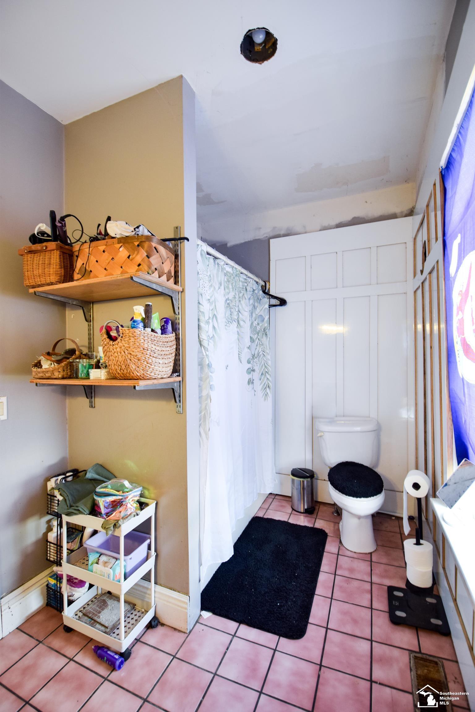 220 W 7th Street, Monroe, MI, 48161-1405