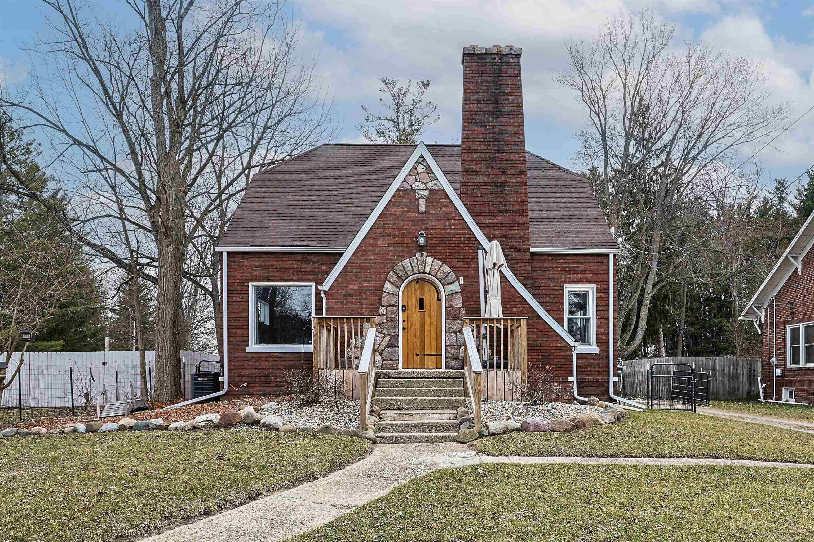 Wyandotte, MI, 48192 3028