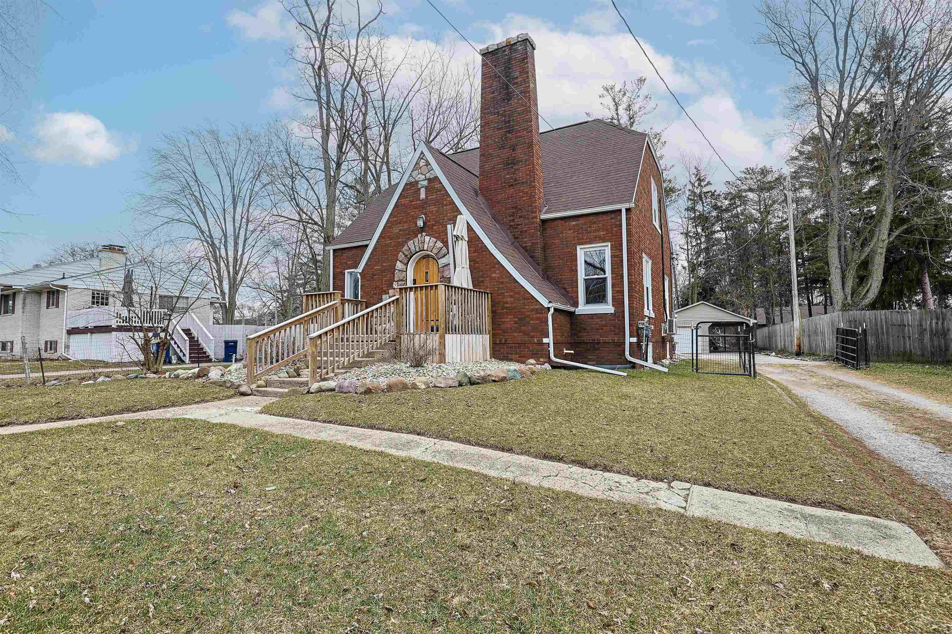 631 W Belle Avenue, Saint Charles, MI, 48865