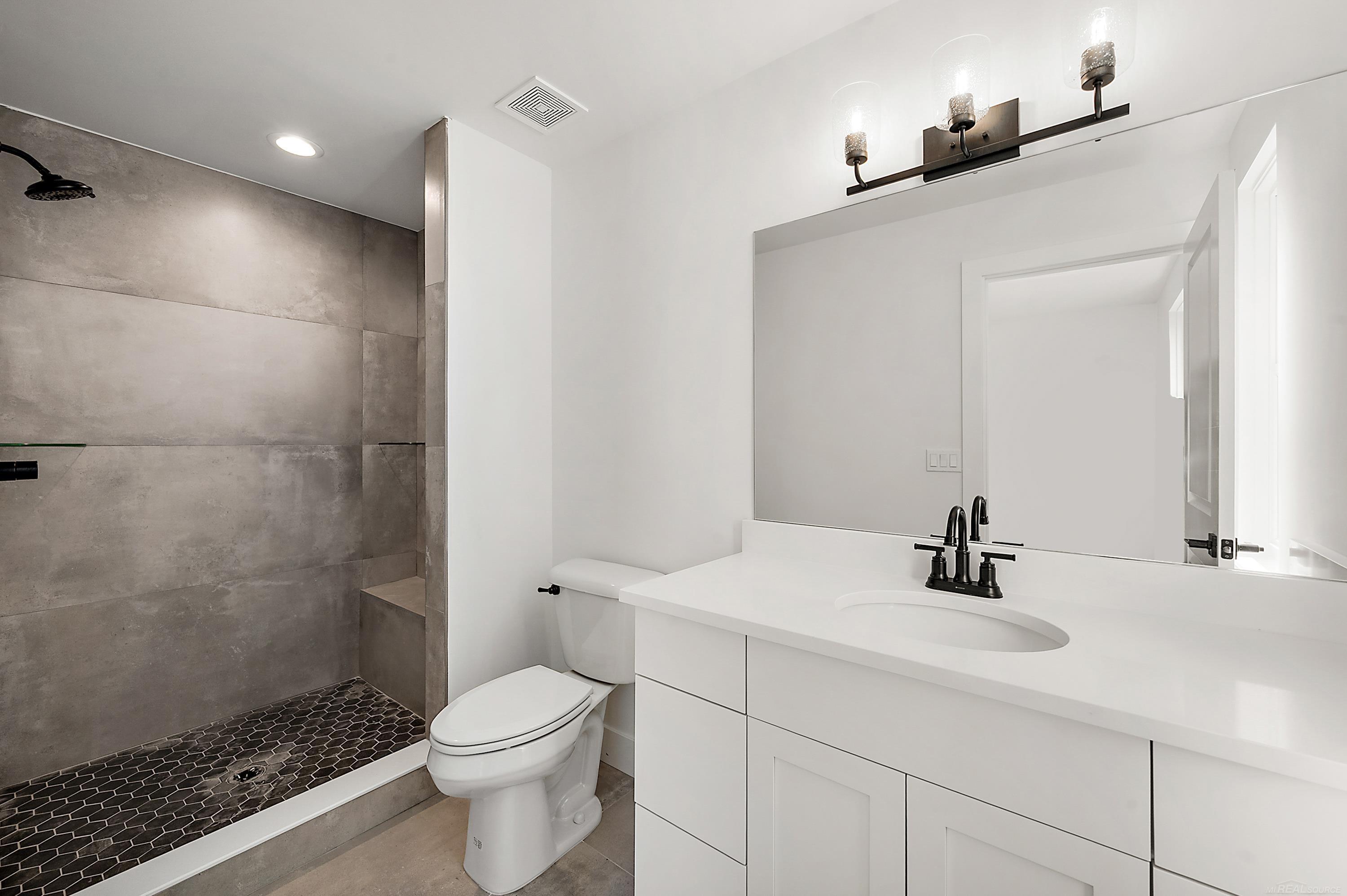 5956 Willow Grove Drive, Troy, MI, 48085