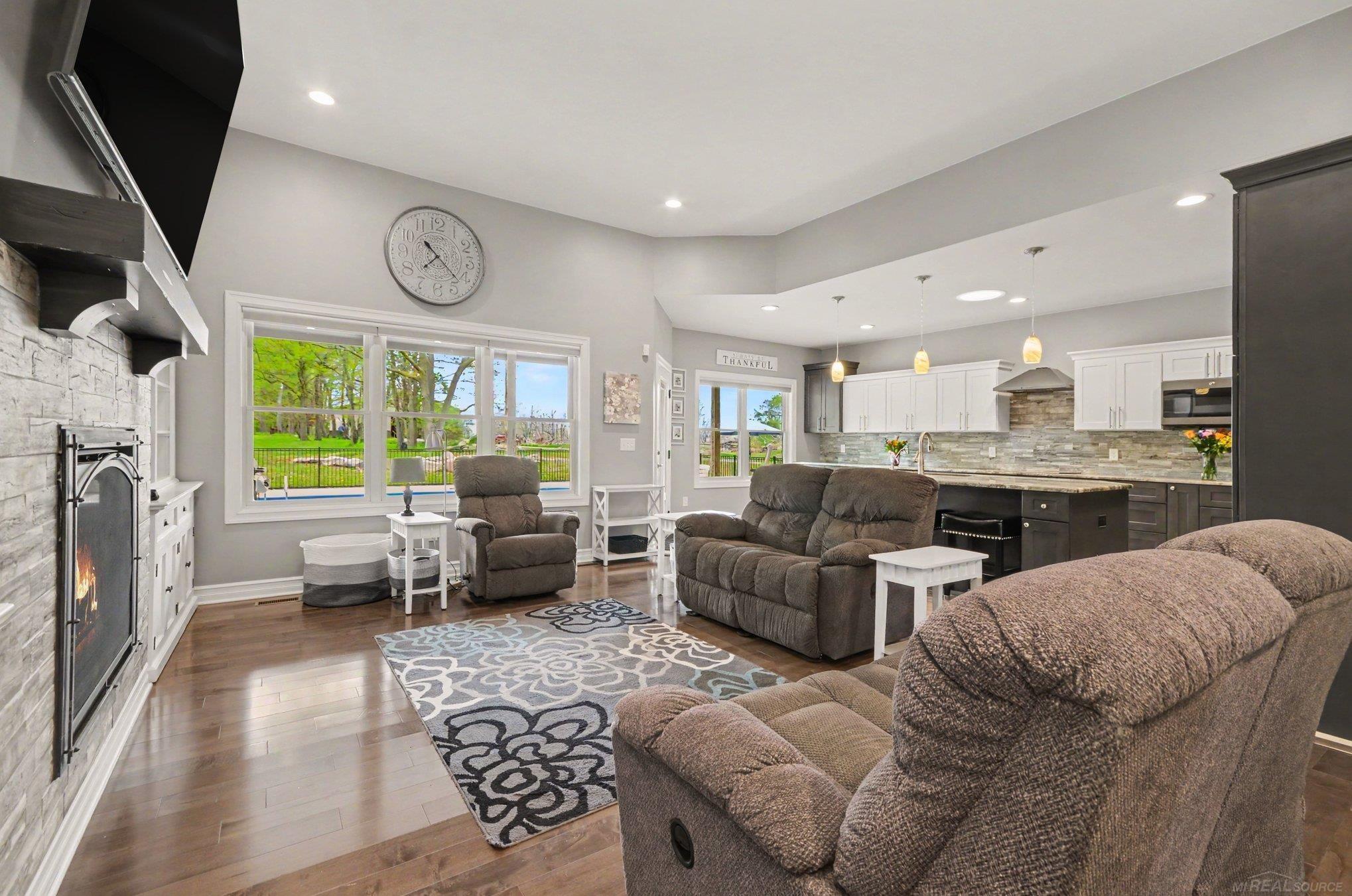 4778 Bishop Road photo 7