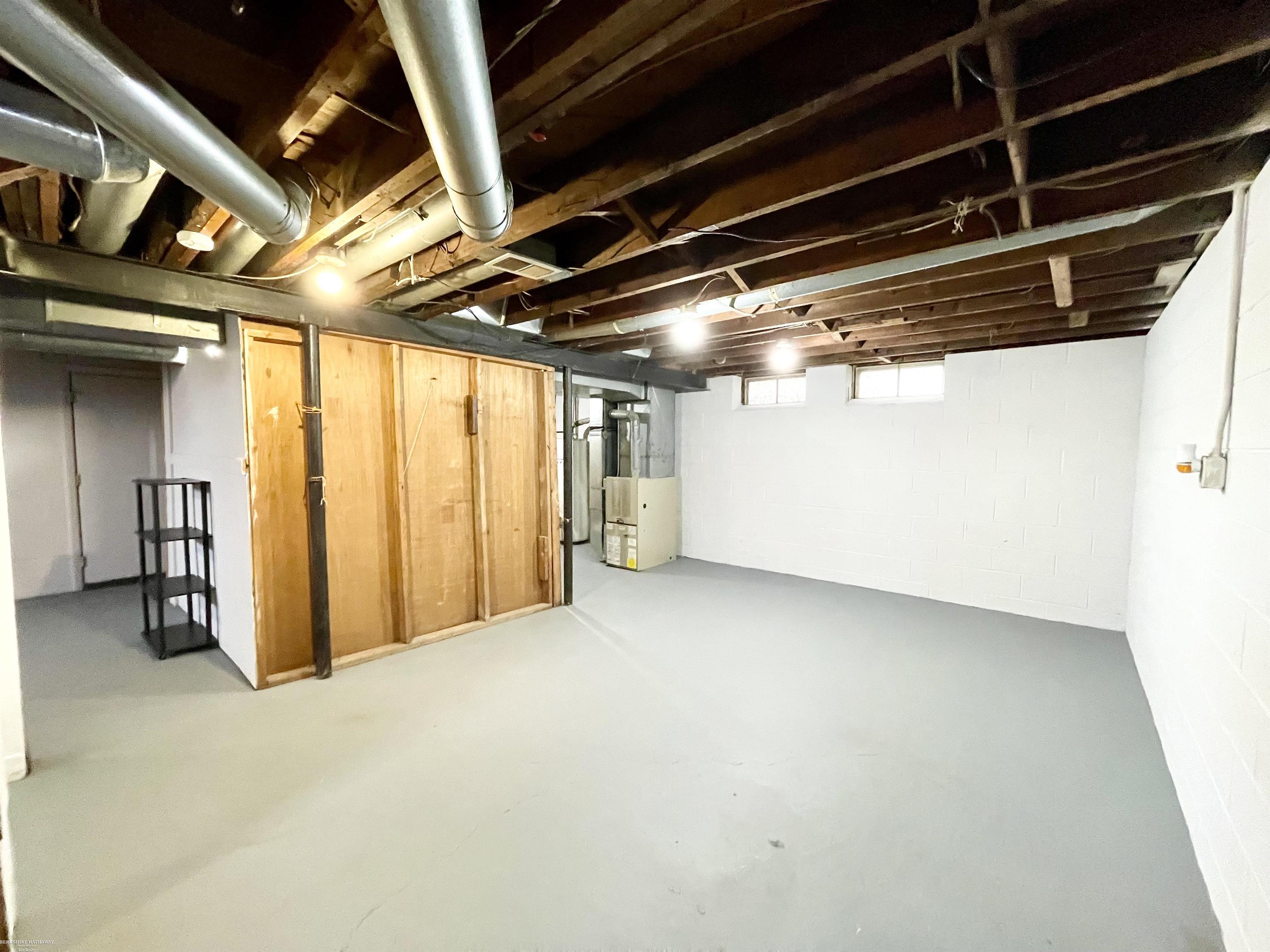 12531 Common Road, Warren, MI, 48093