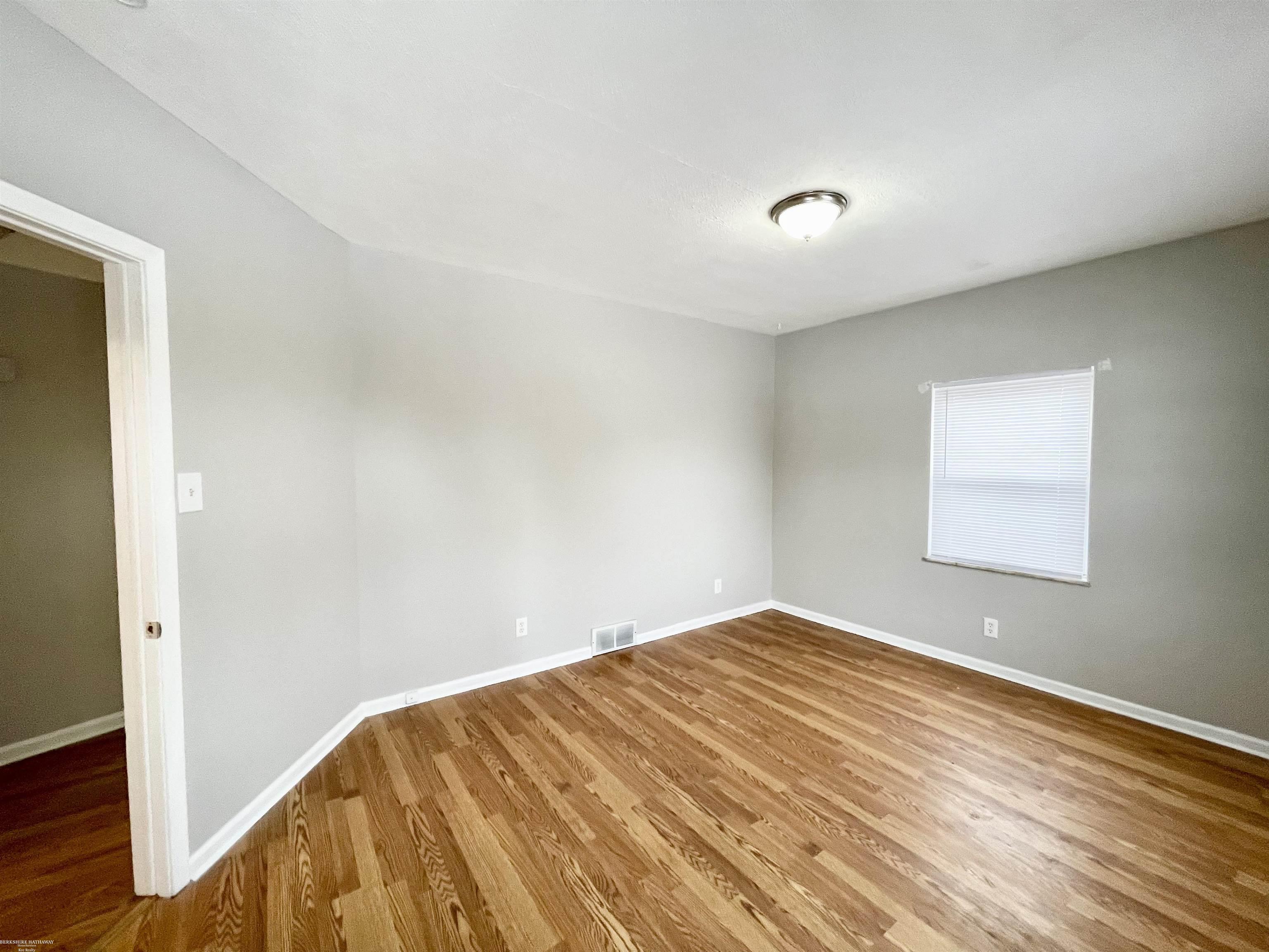 12531 Common Road, Warren, MI, 48093