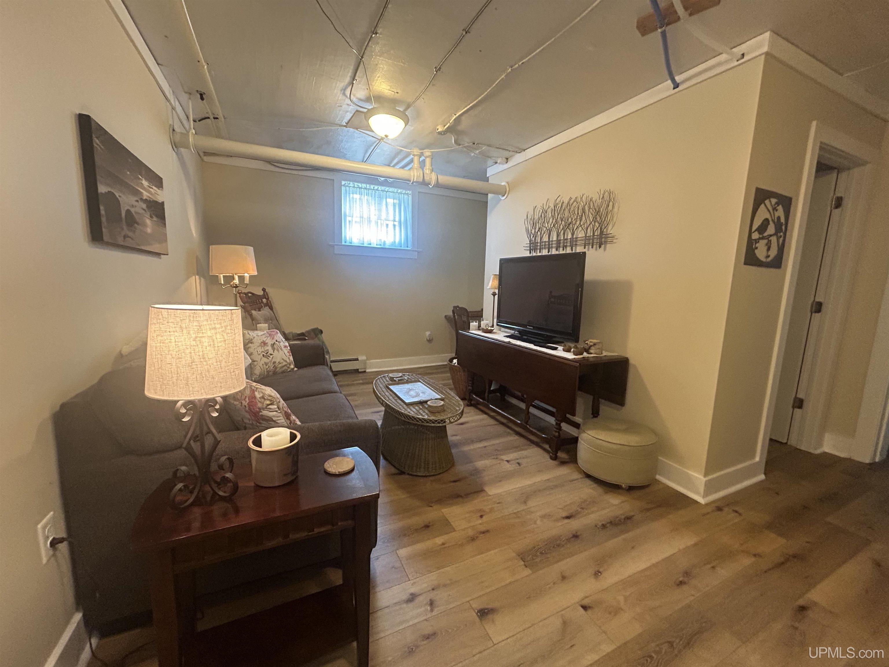 220 W Munising Avenue, Munising, MI, 49862