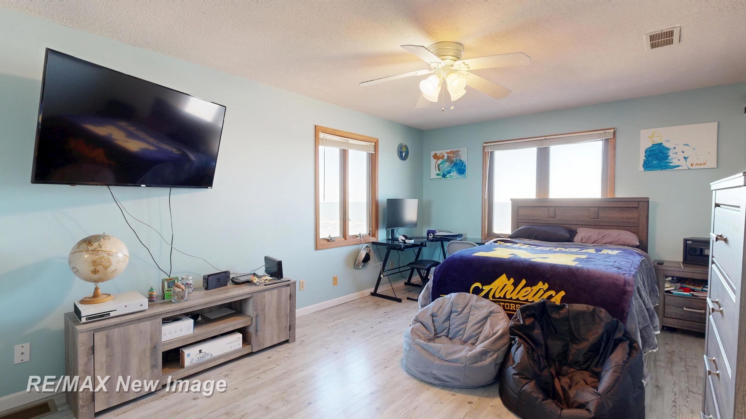 389 Ricoma Beach Road, Bay City, MI, 48706