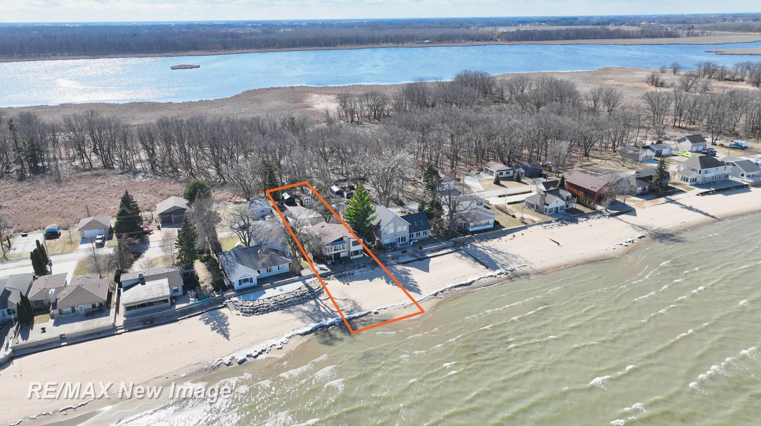 389 Ricoma Beach Road, Bay City, MI, 48706