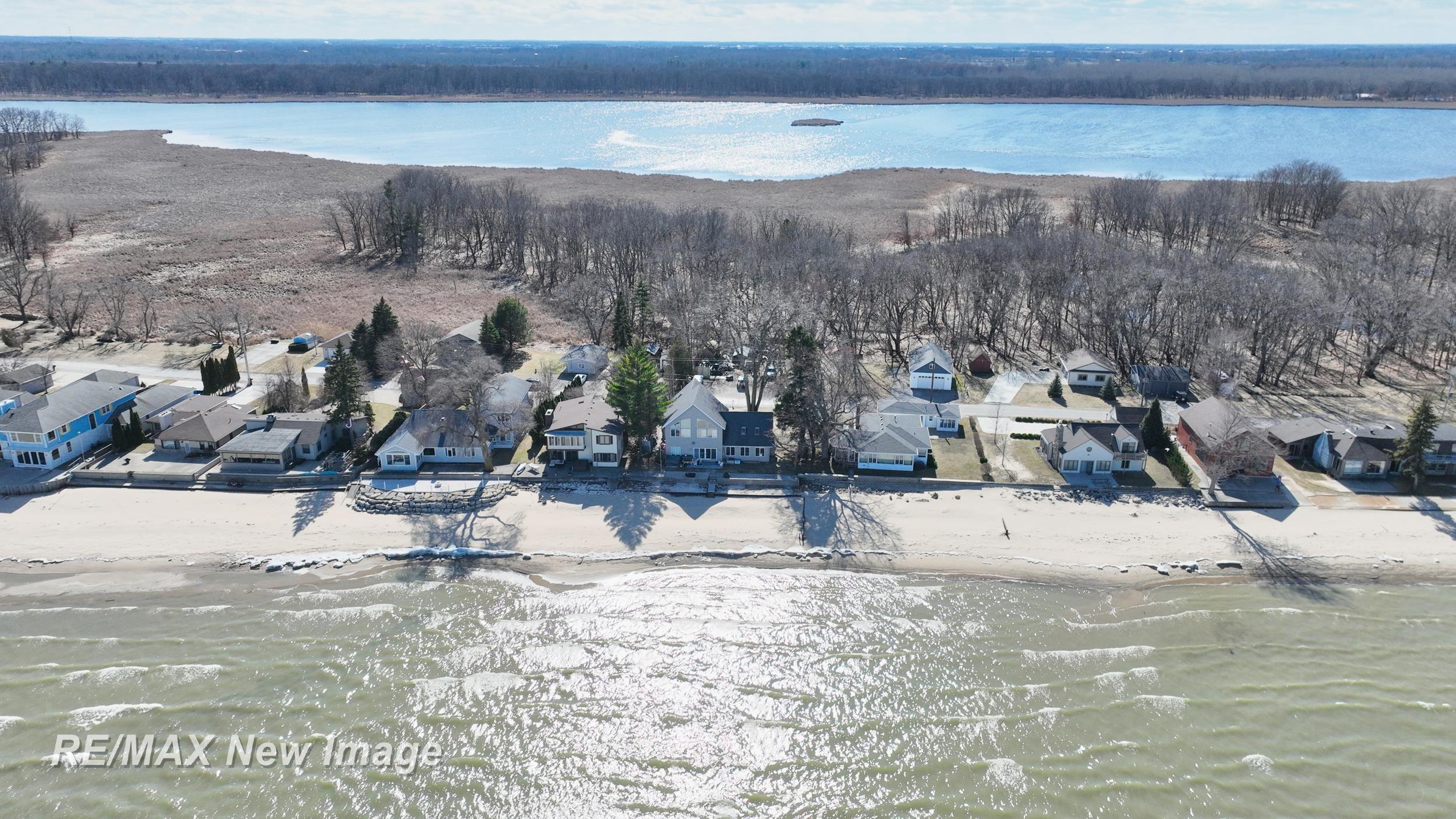 389 Ricoma Beach Road, Bay City, MI, 48706
