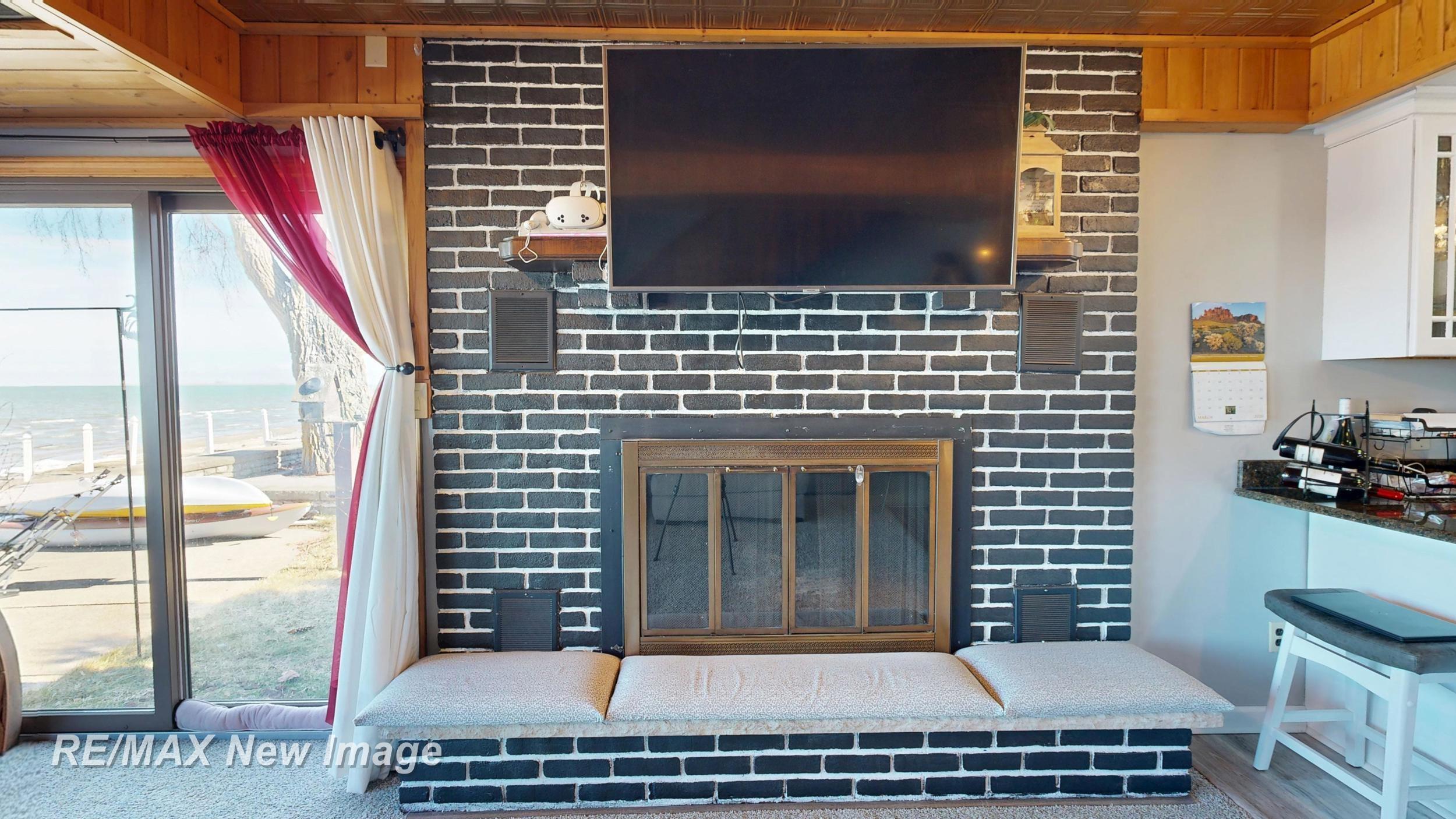 389 Ricoma Beach Road, Bay City, MI, 48706