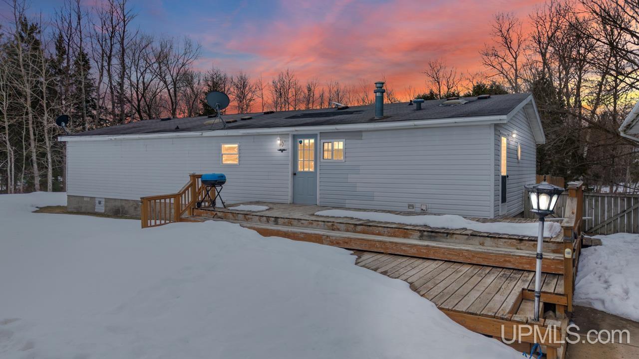 W4593 Number 34 Road, Carney, MI, 49812