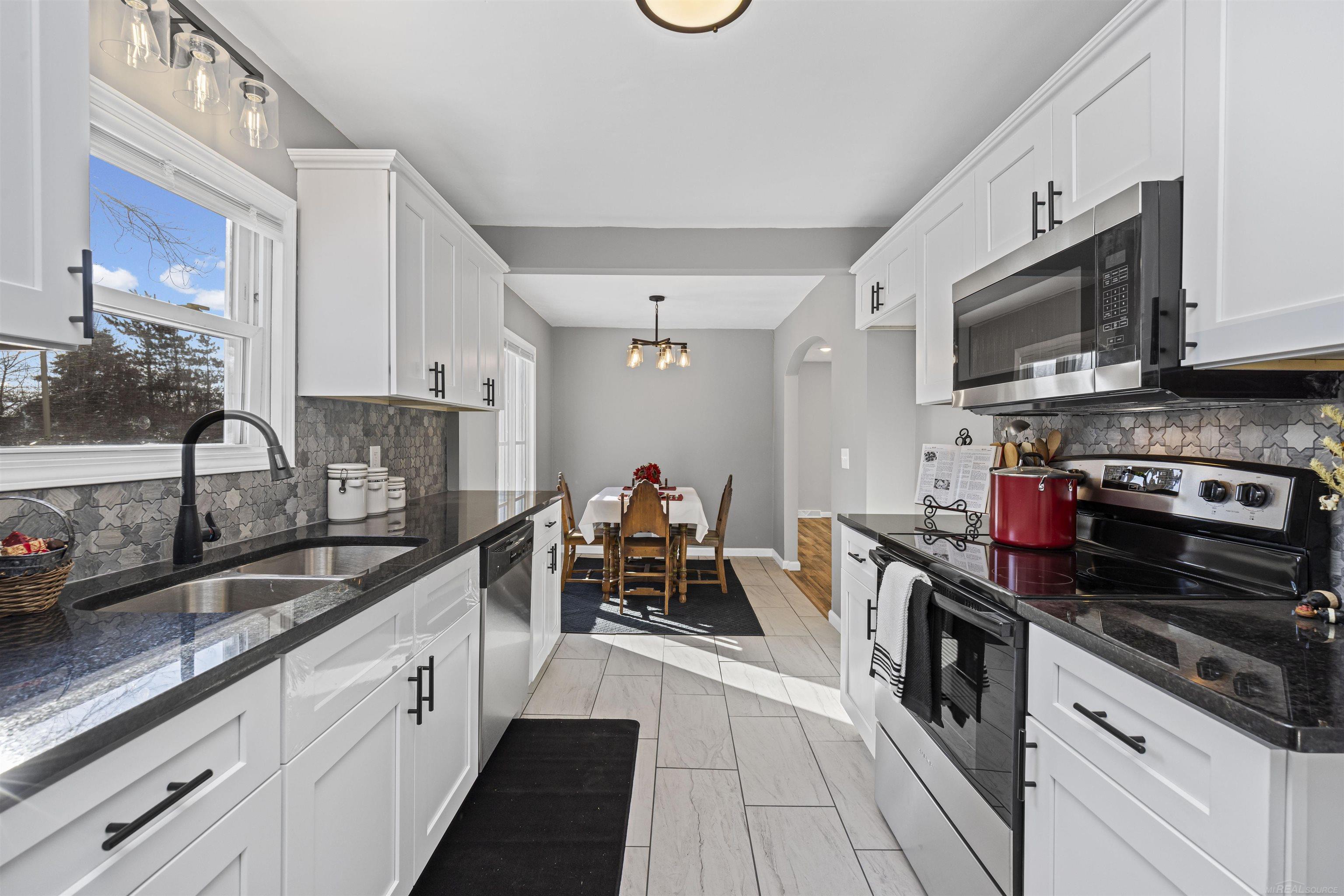 1376 Lathrop Road, Allenton, MI, 48002