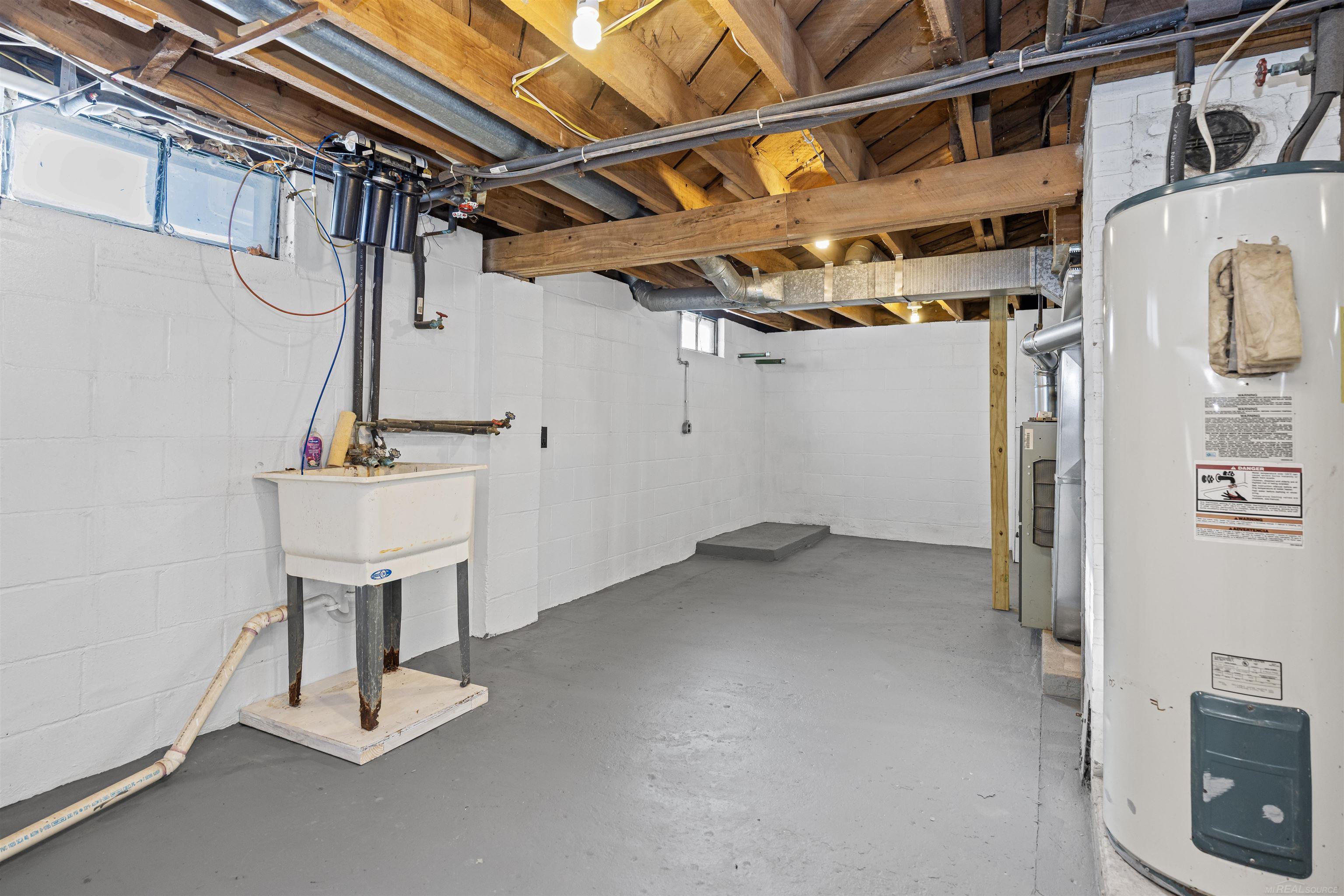 1376 Lathrop Road, Allenton, MI, 48002