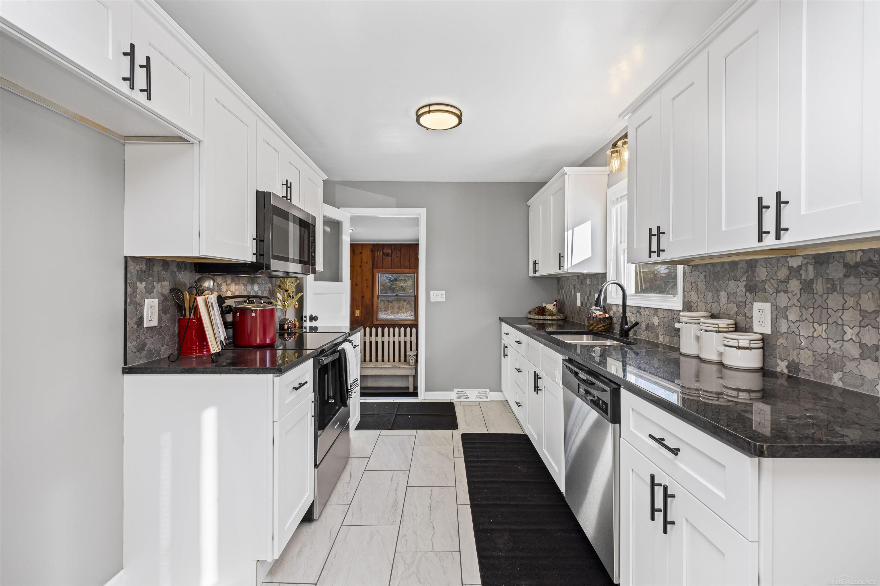 1376 Lathrop Road, Allenton, MI, 48002