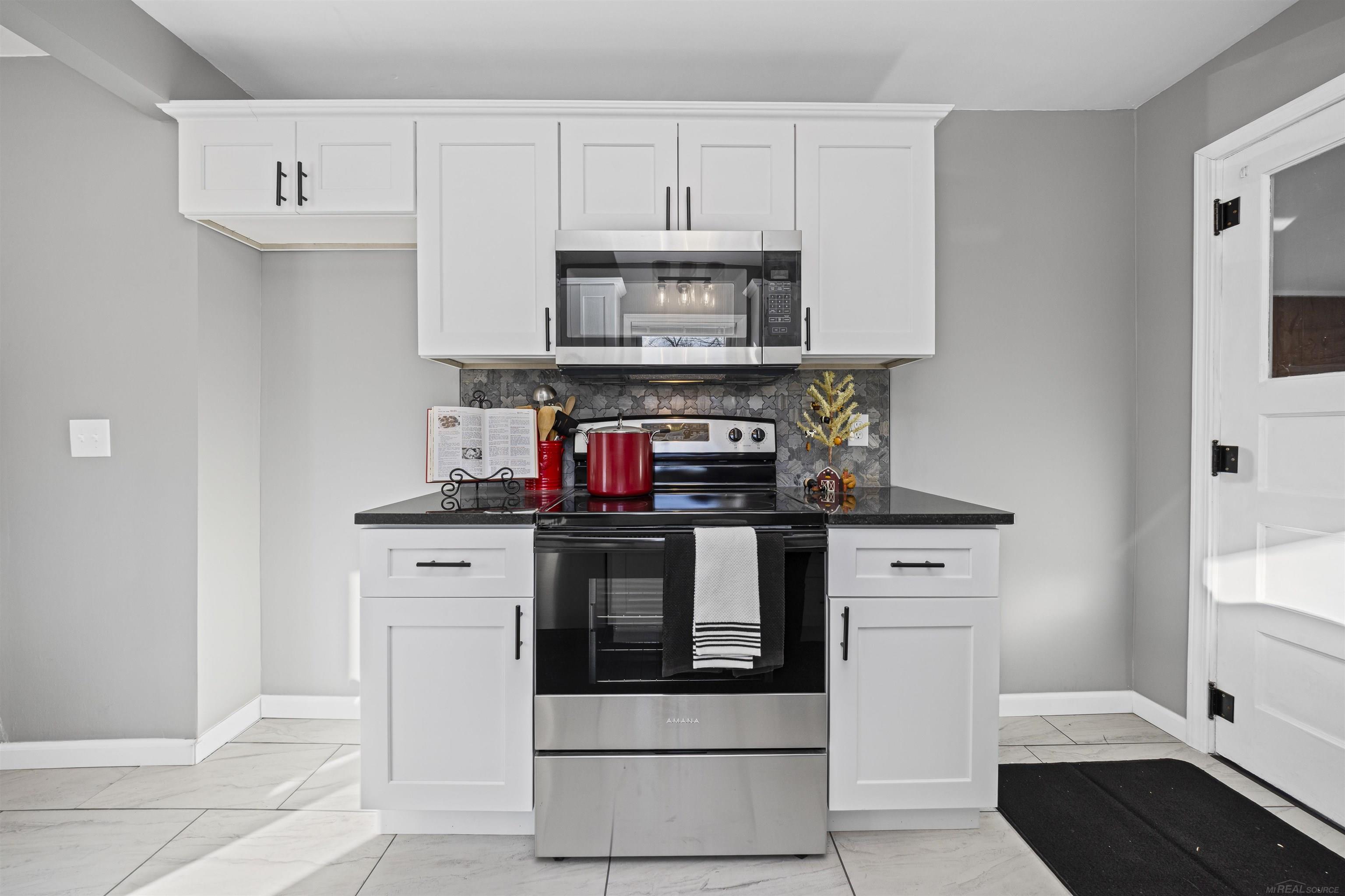 1376 Lathrop Road, Allenton, MI, 48002