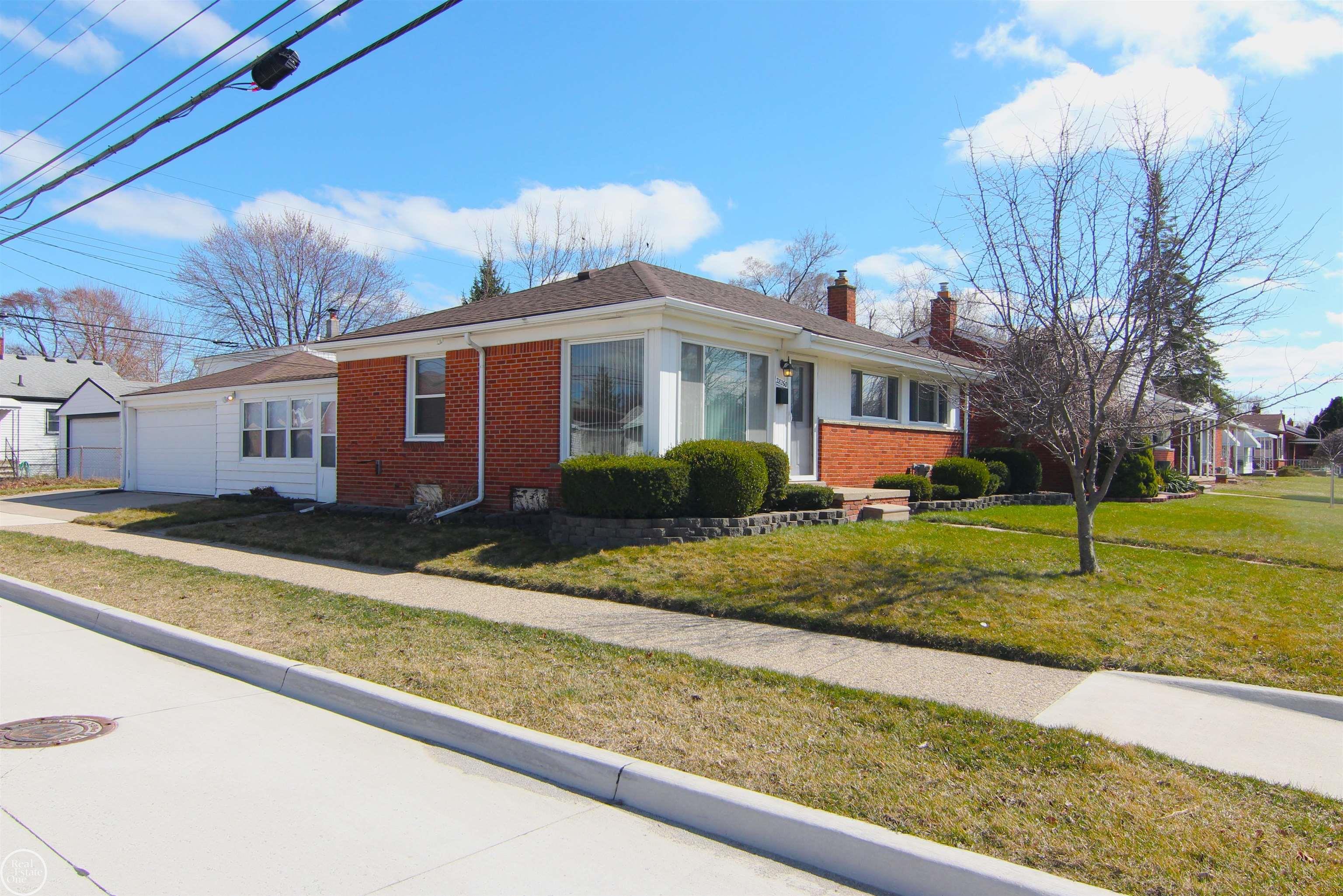 28260 Edward Street, Roseville, MI, 48066