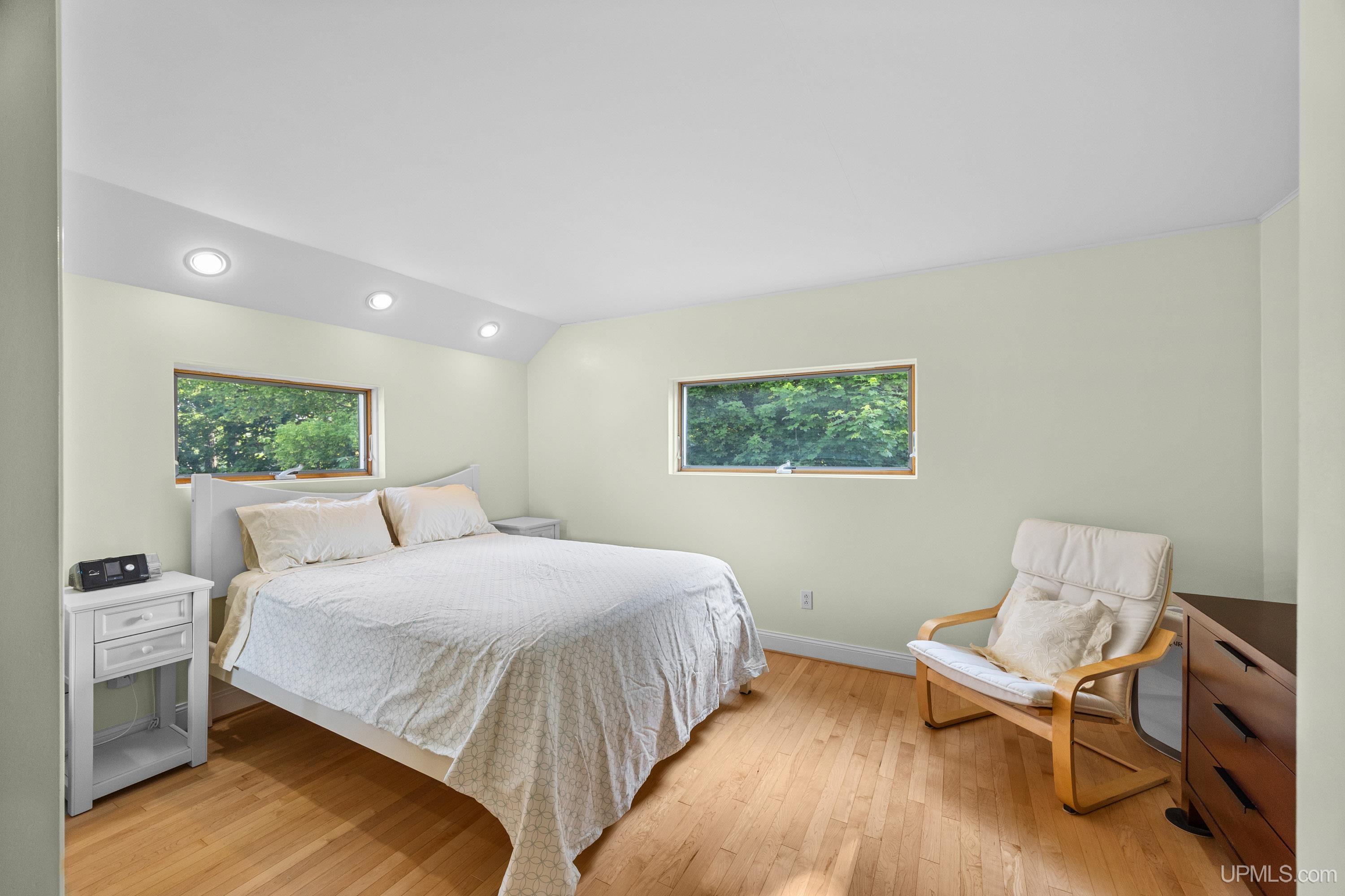 305 Emerald Street, Houghton, MI, 49931